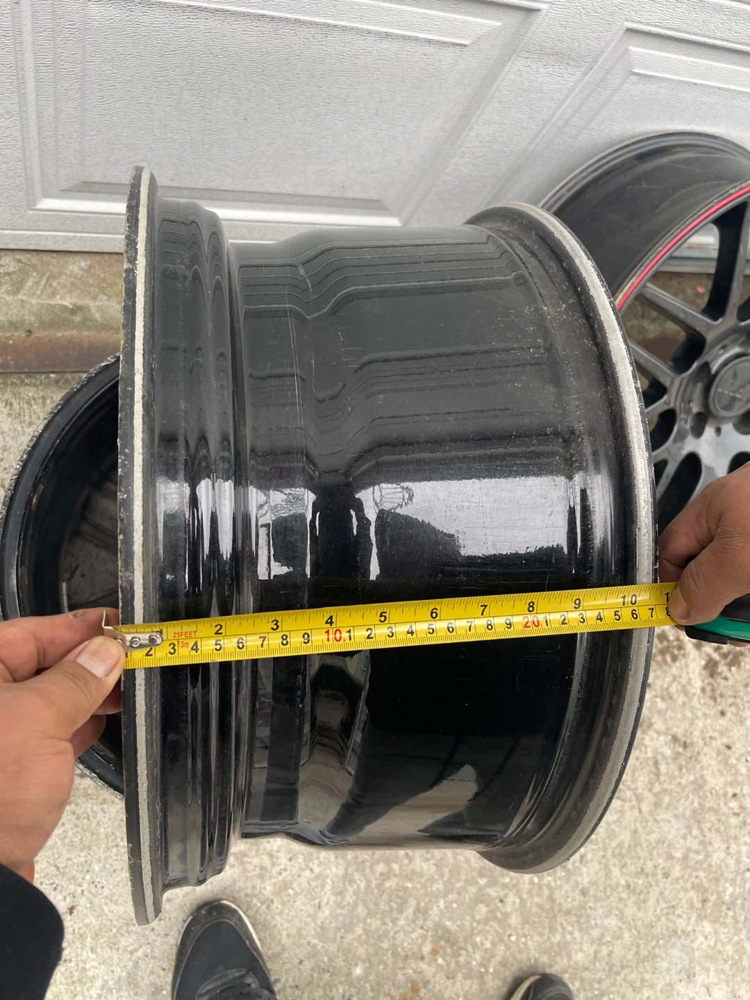 Set of 4 Black Rims - 20 inch - photo 2