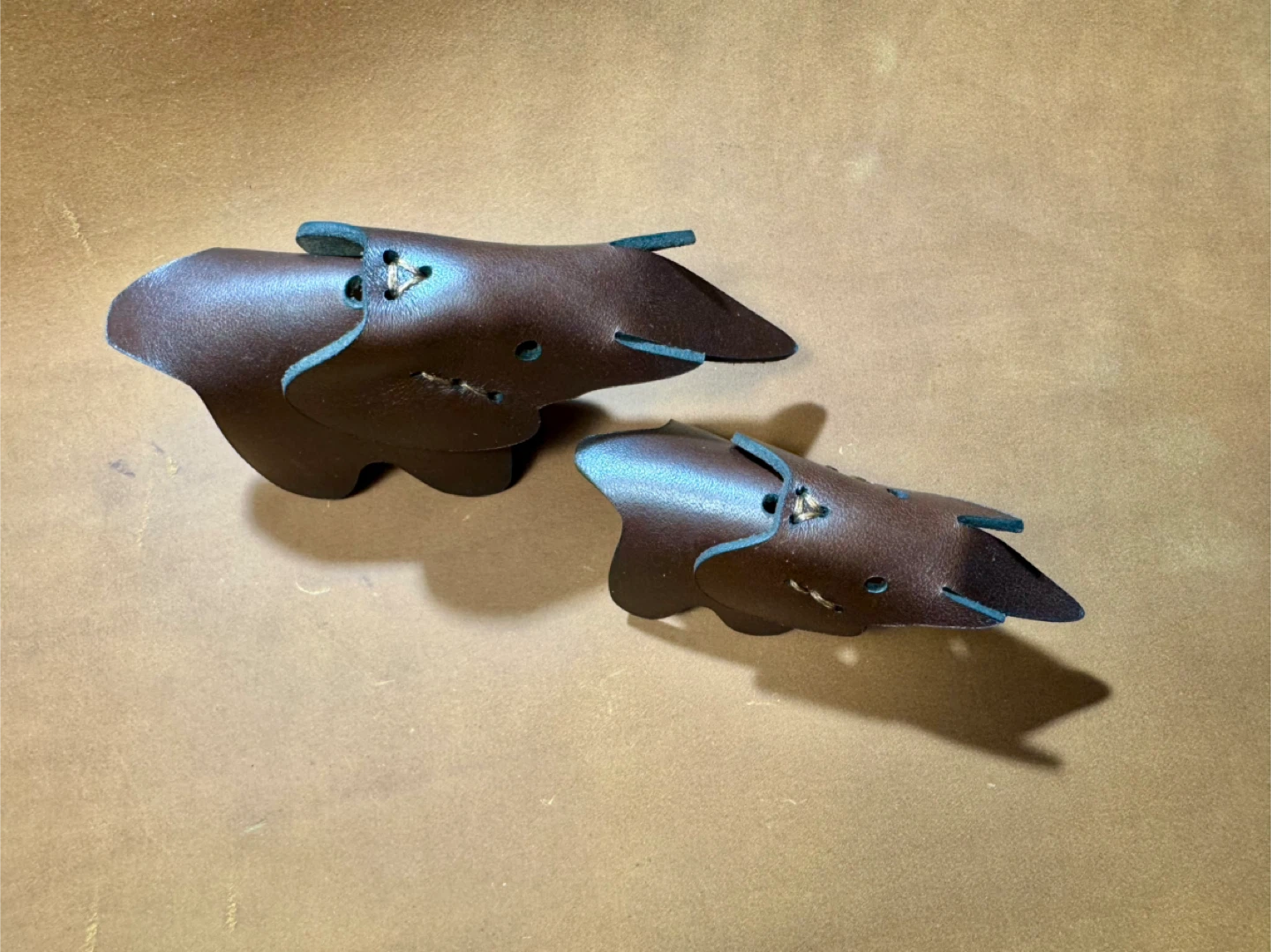 Leather Elephant Figurines - Set of 2 - photo 3