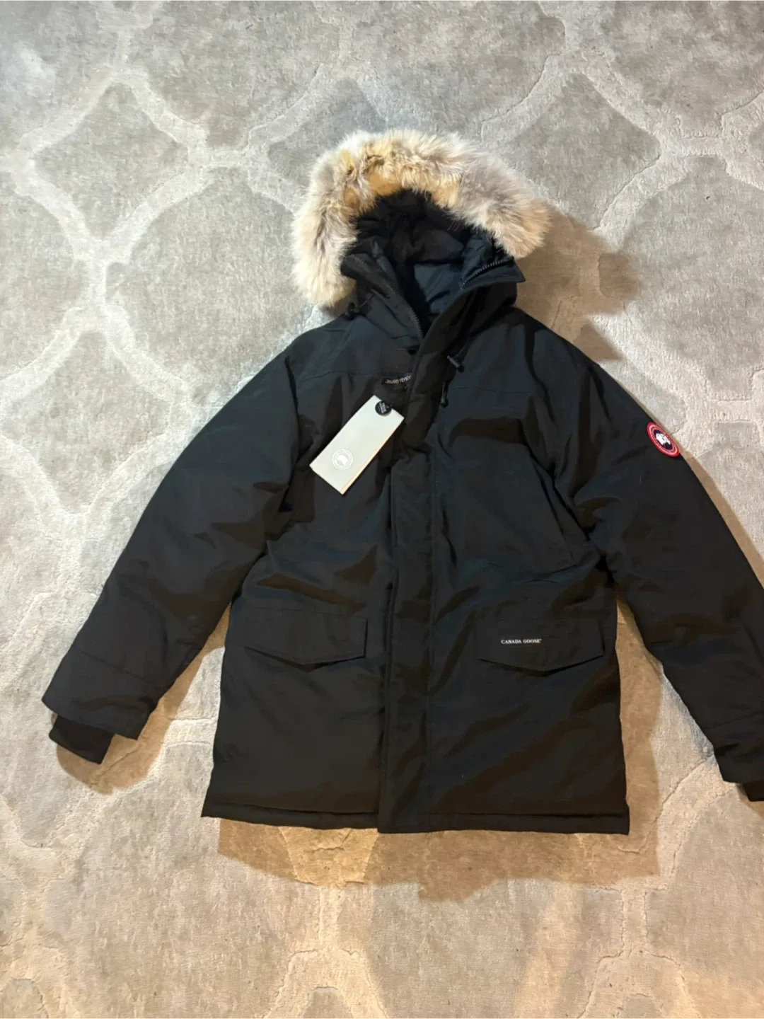 Canada Goose Jacket image indicator(2)