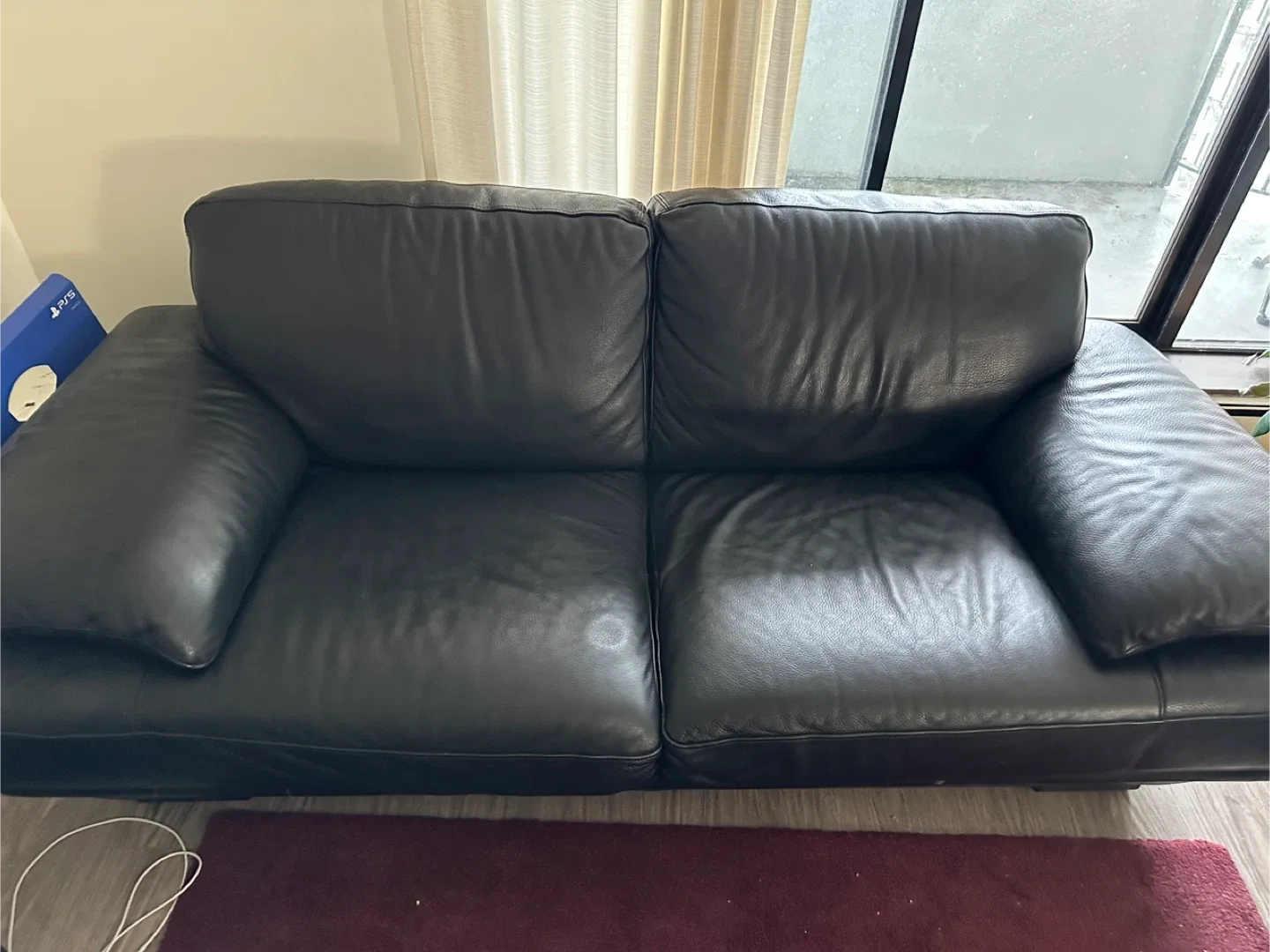 Black Leather Sofa and Lounge Chair