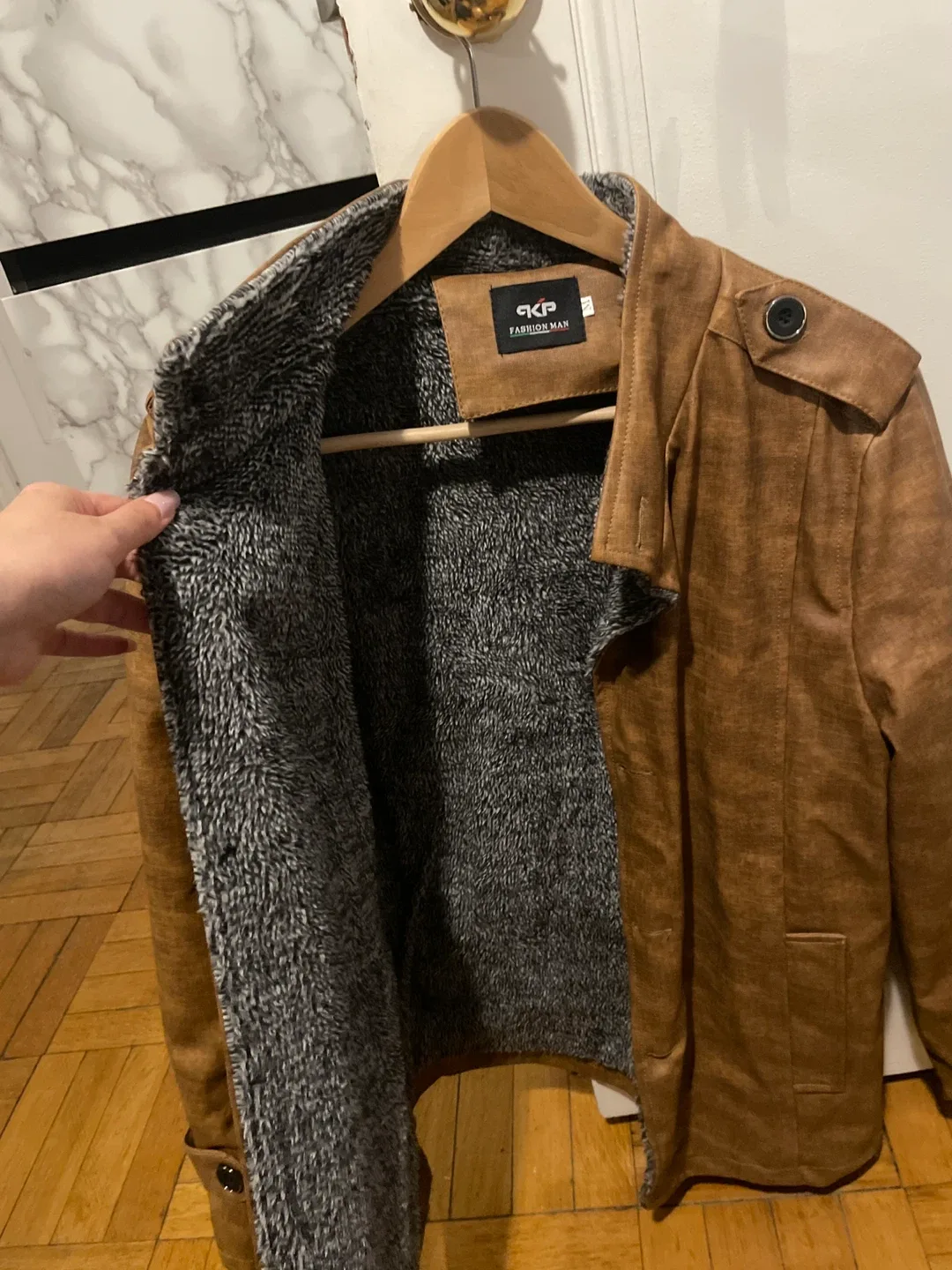 Fashion Man Brown Jacket image indicator(2)