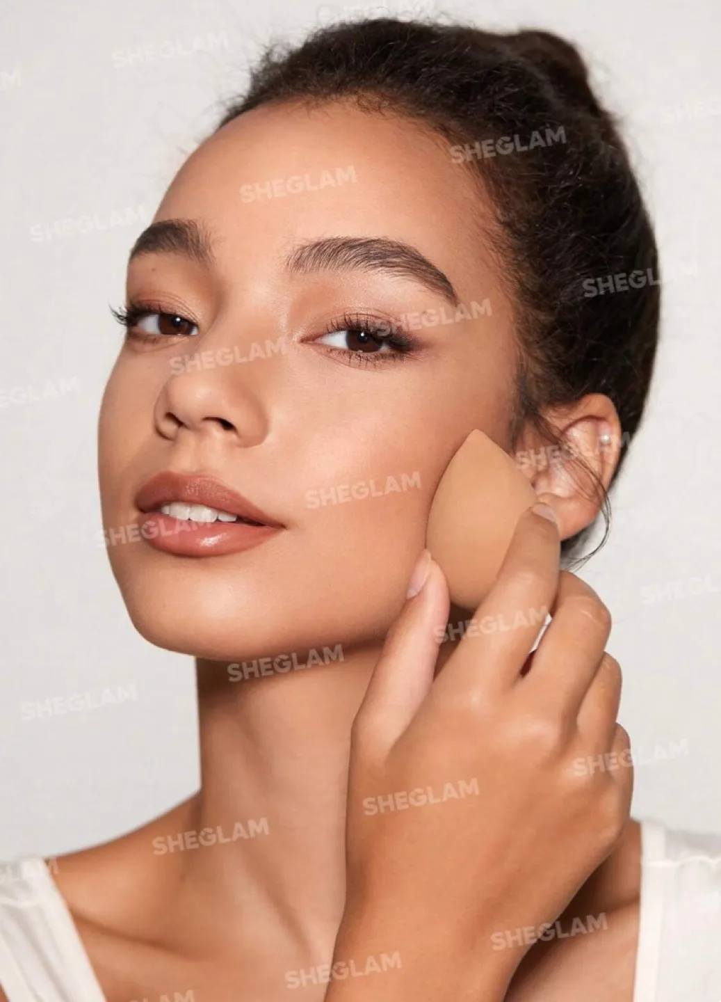 SHEGLAM Makeup Sponge image indicator(5)