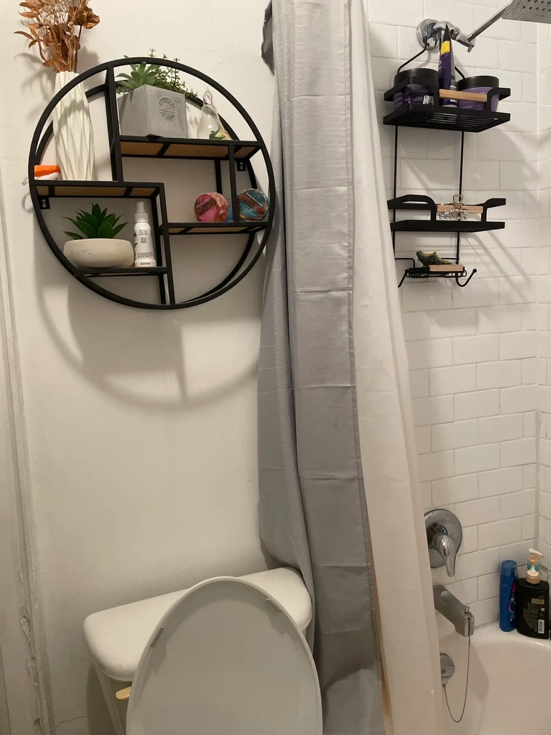 Round Wall Shelf - Black Metal image indicator(3)