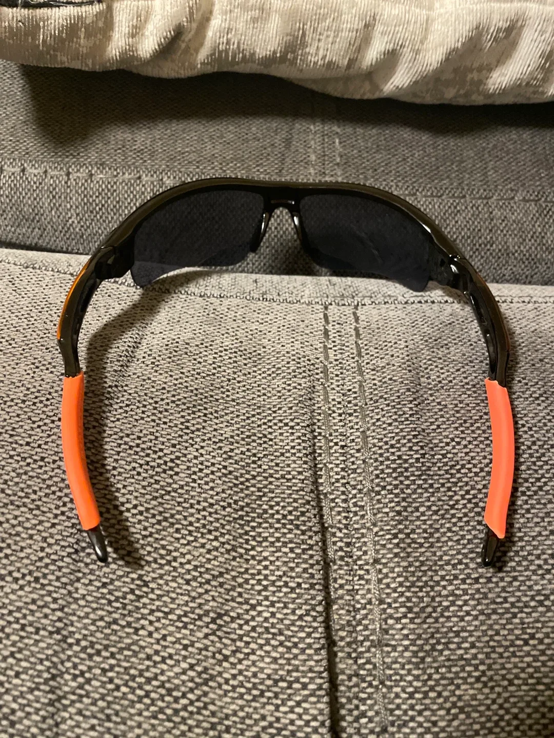 Oakley Flak Draft Sunglasses with Ray-Ban Case image indicator(2)