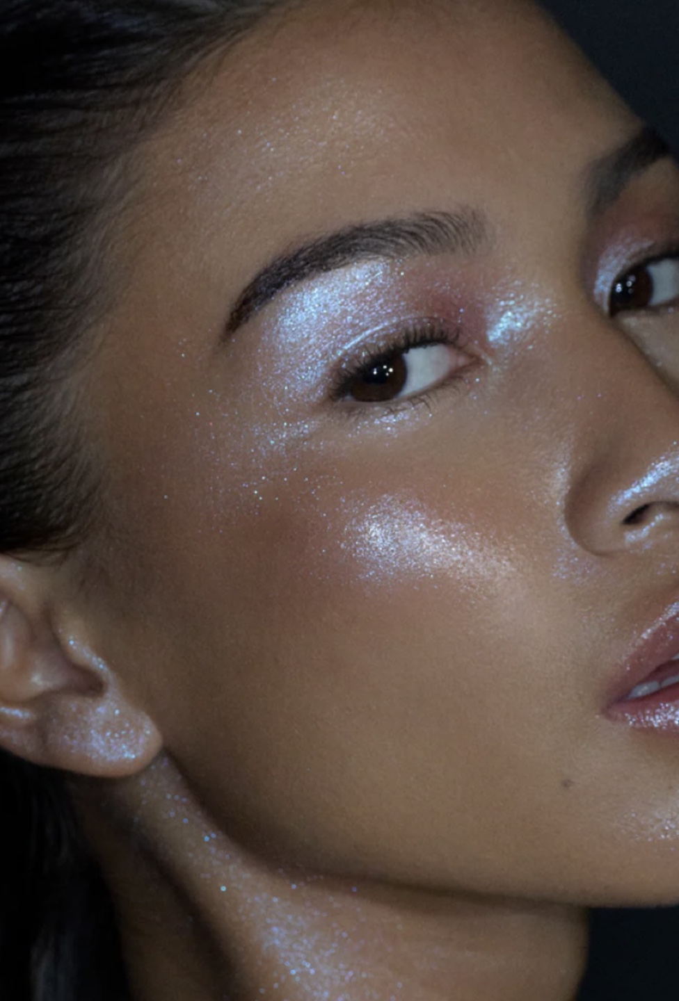 r.e.m. beauty Fembot Glossy Balm - photo 4