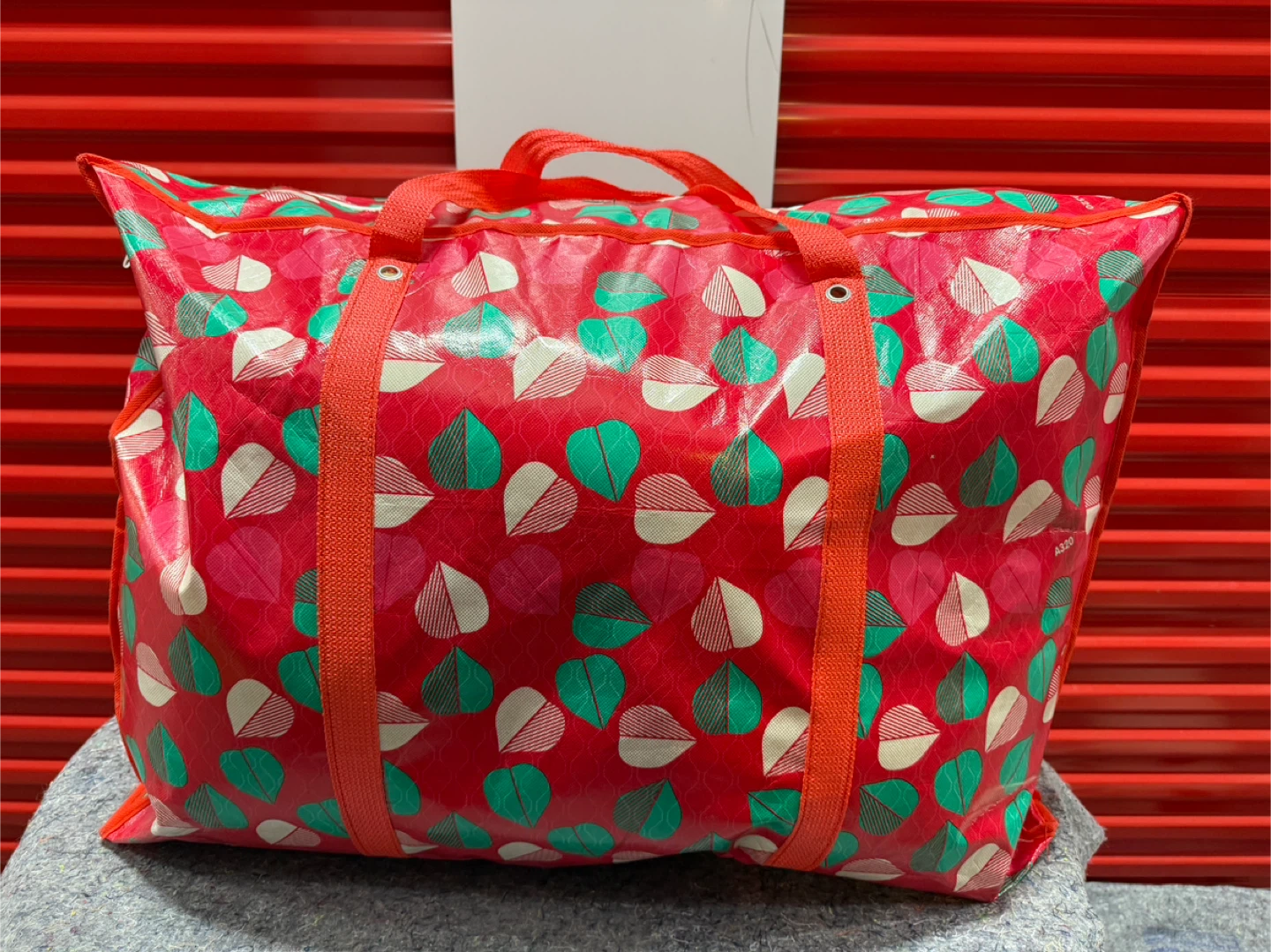 Giant Teddy Bear Plush 🧸 - photo 3