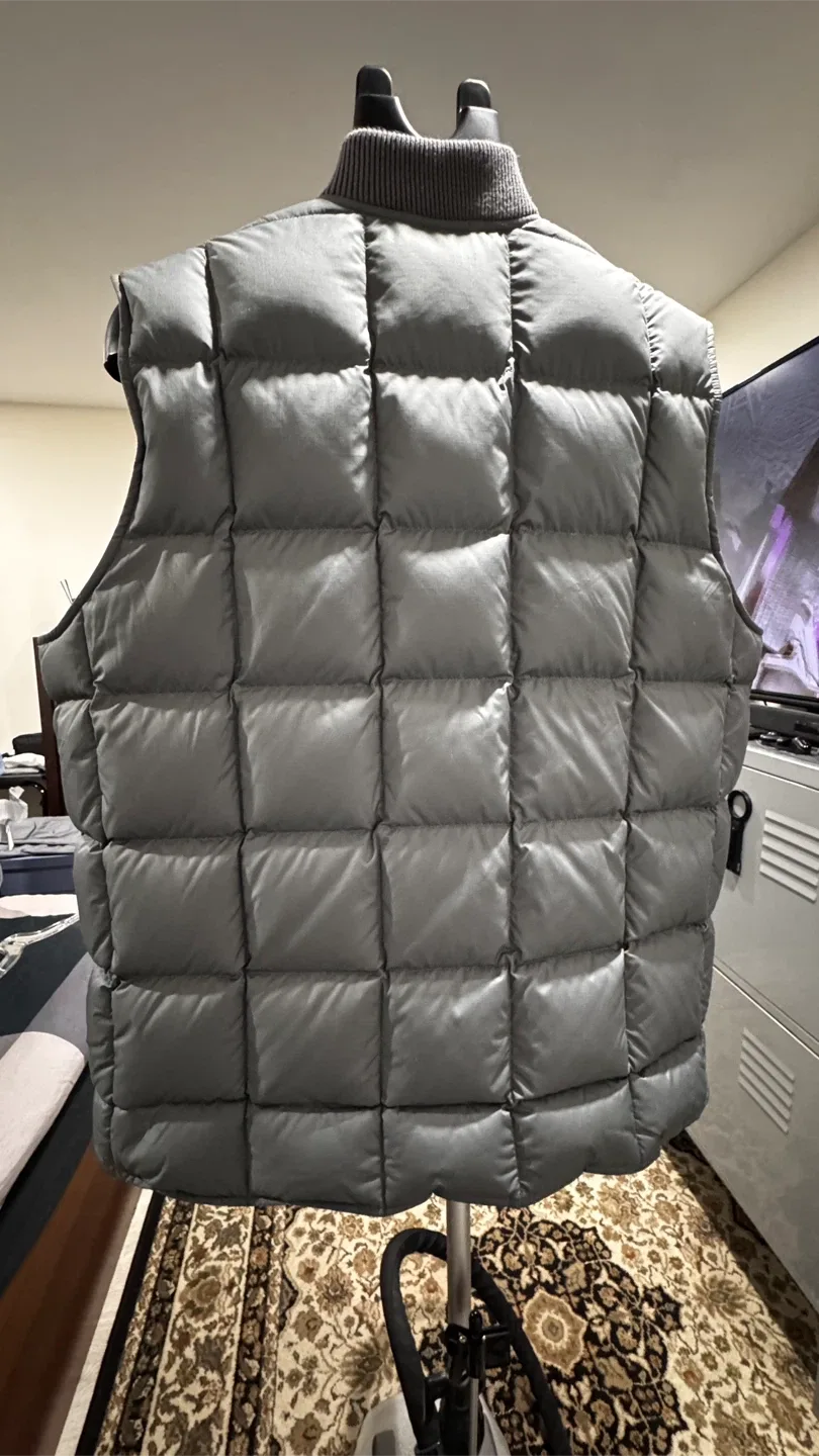 Eddie Bauer x JJJJound Down Vest - Cinder - Men’s Large image indicator(2)