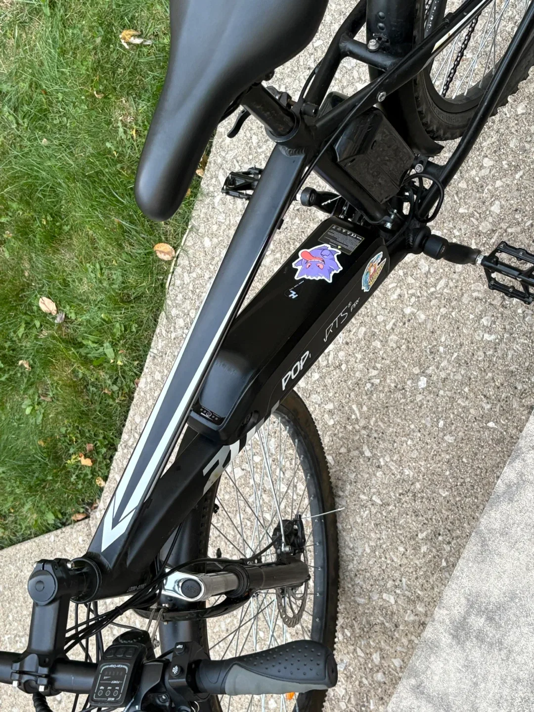Electric Bike - Black image indicator(3)