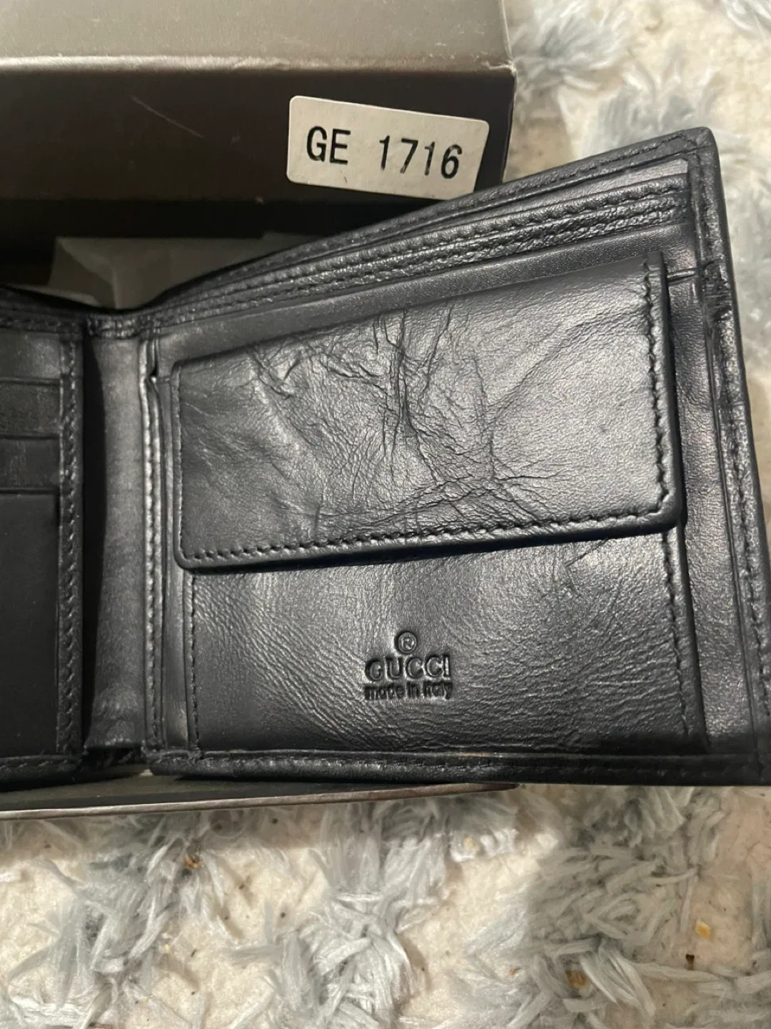 Gucci Black Leather Wallet with Box Authentic image indicator(5)