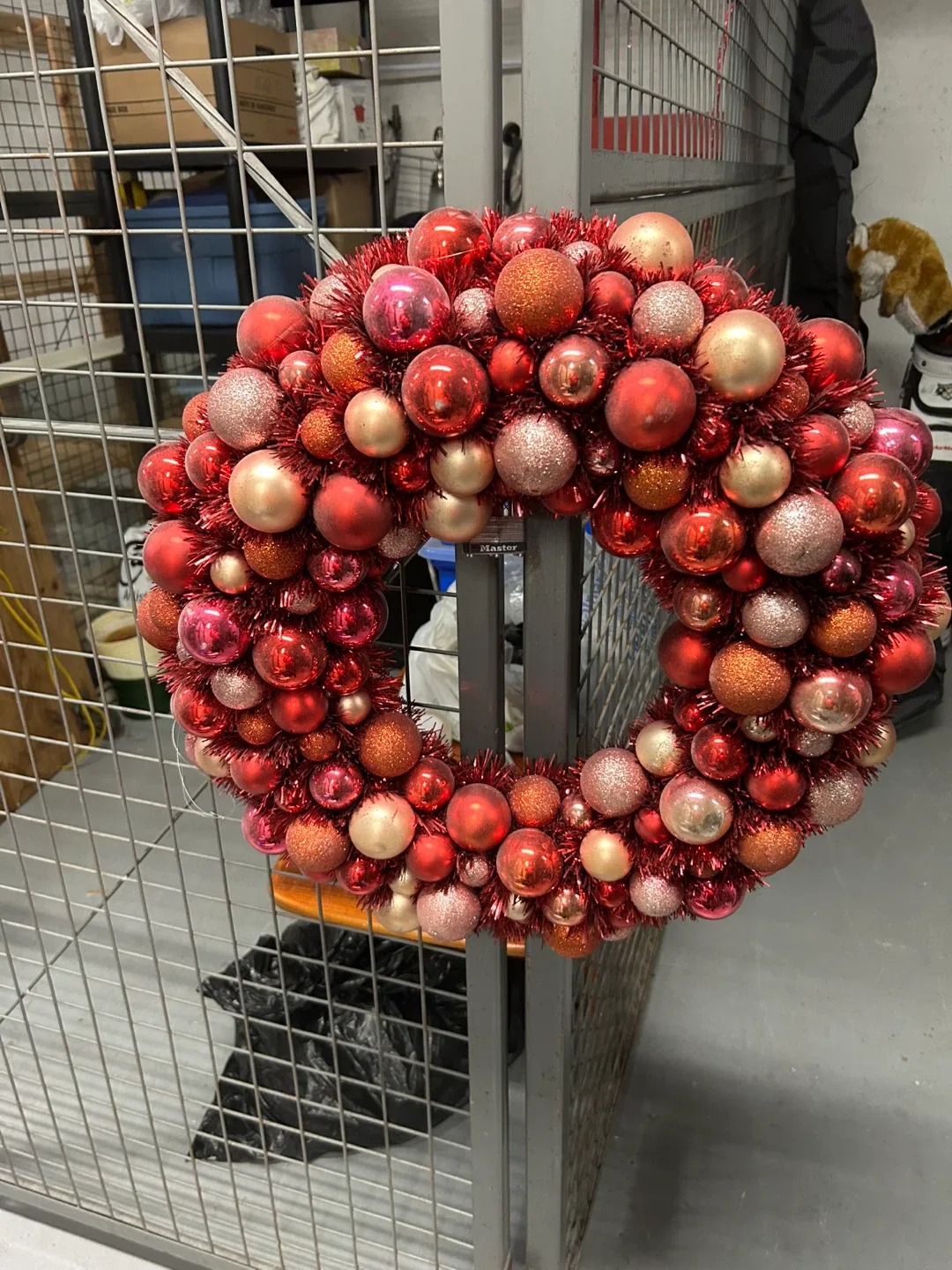 Free Christmas Decorations thumbnail