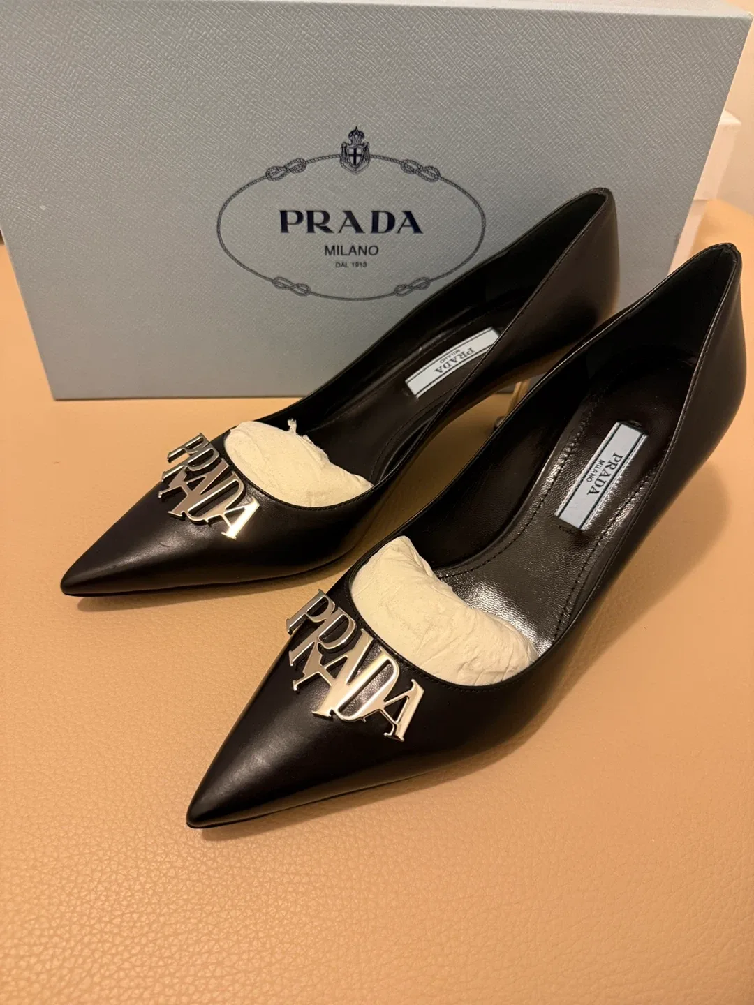 Prada Black Leather Pumps Size 36 thumbnail