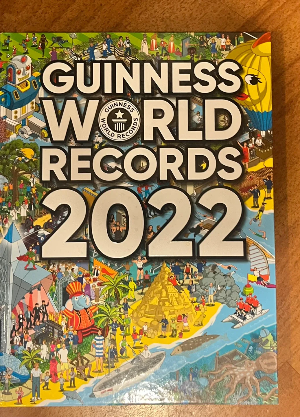 Guinness World Records 2022 Book