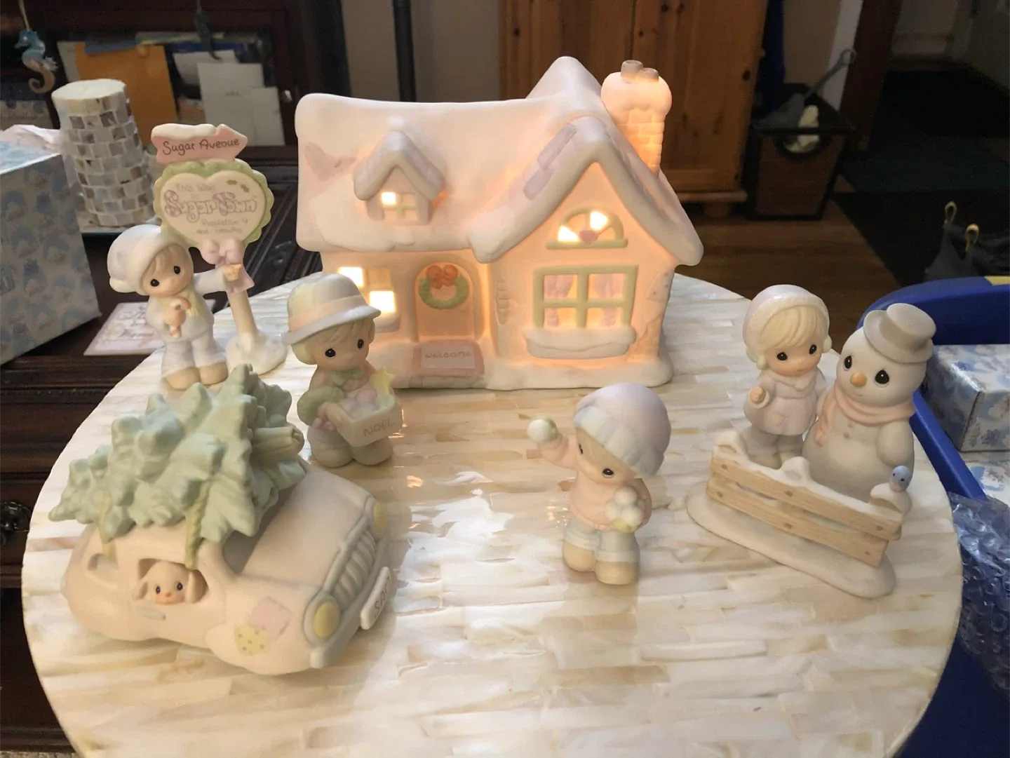 Set Of 7 Mini Villages/+25 Extra Pcs/75 Pcs Total