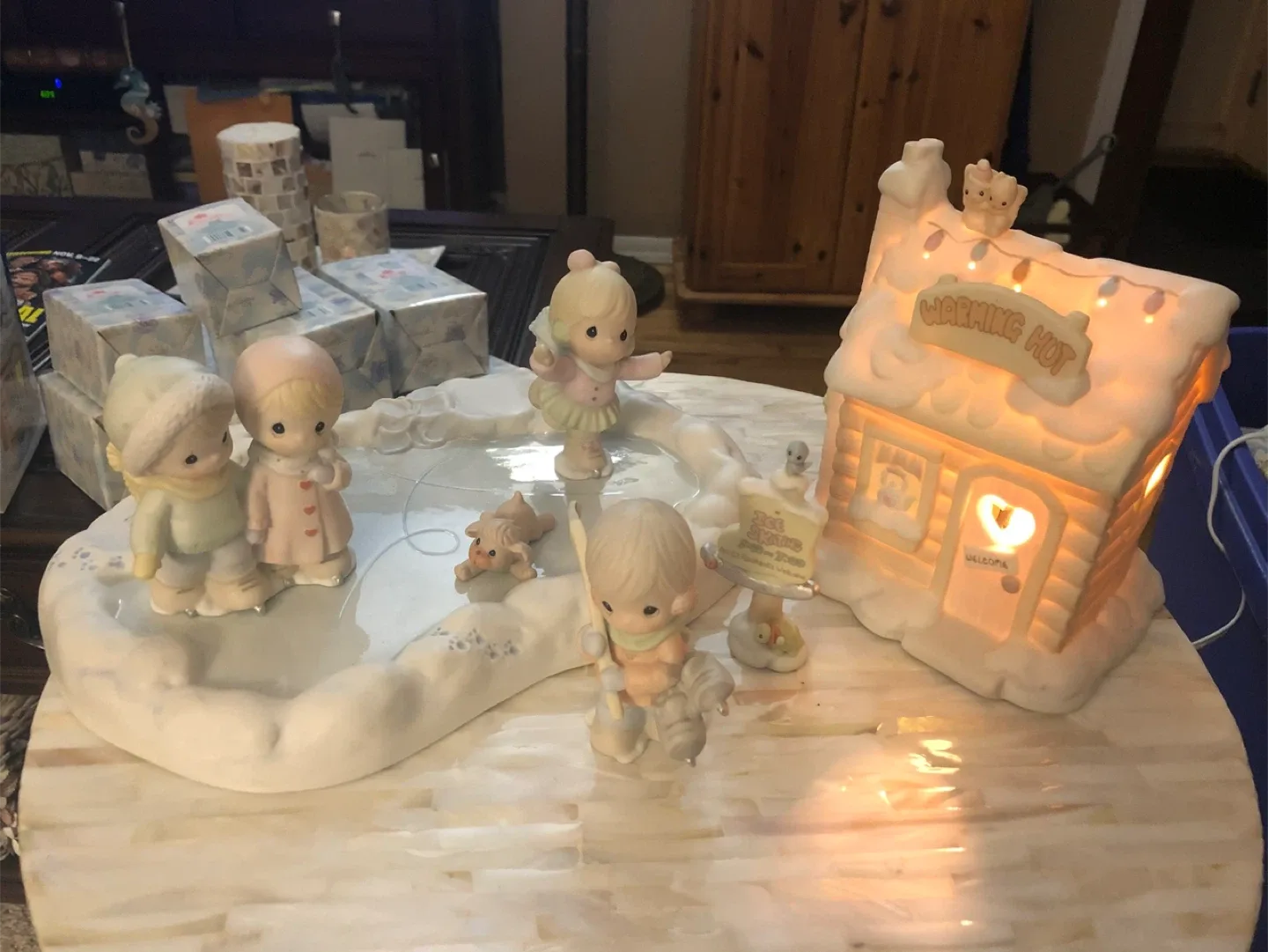 Set Of 7 Mini Villages/+25 Extra Pcs/75 Pcs Total image indicator(7)