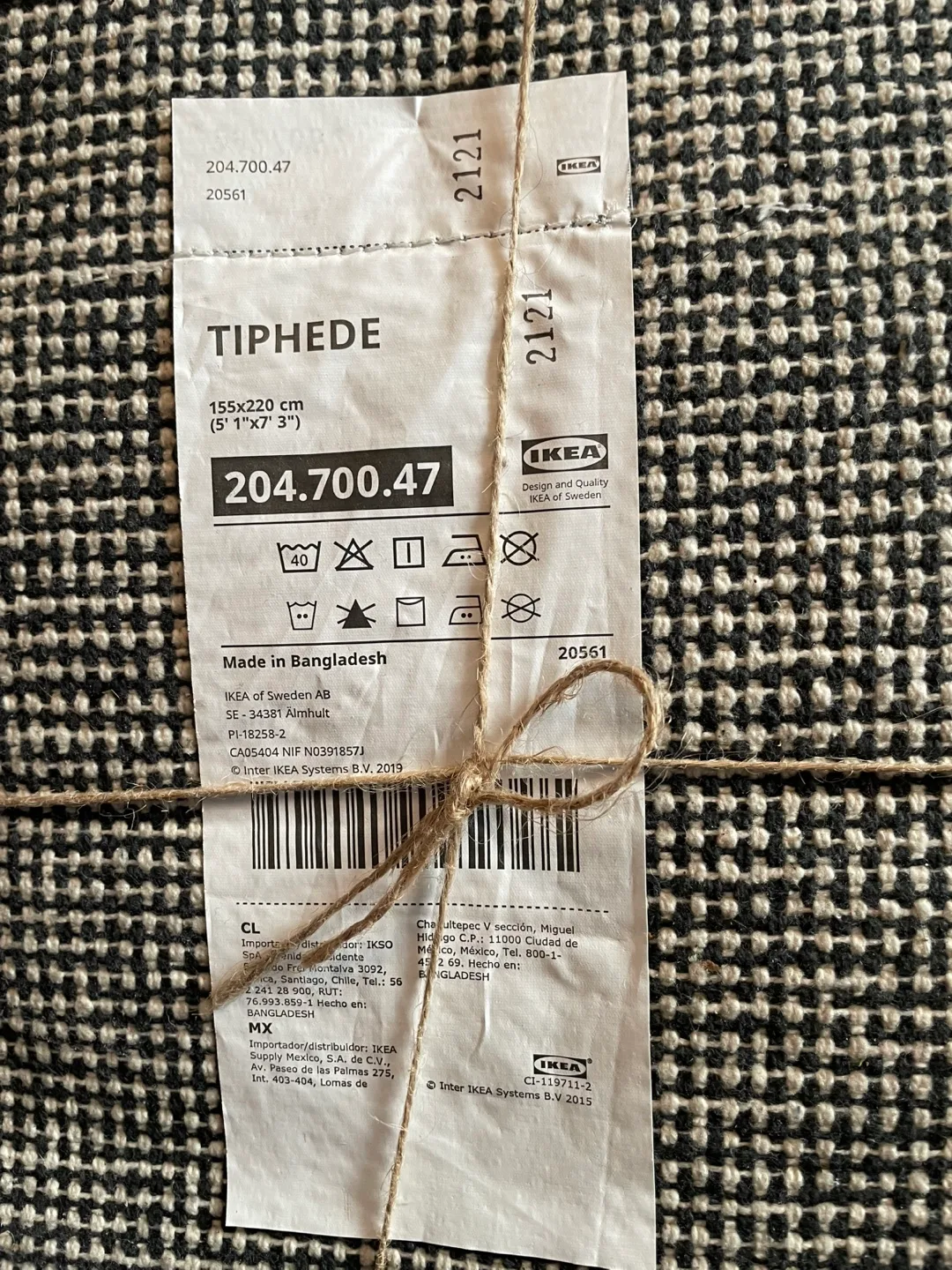 TIPHEDE IKEA Rug image indicator(2)