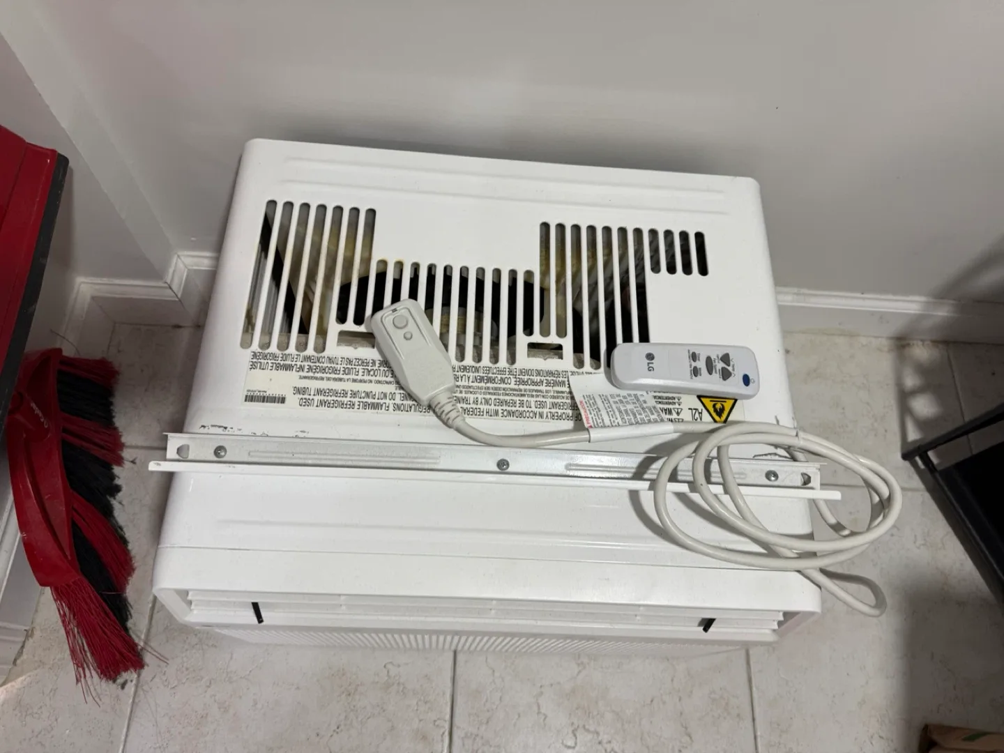 LG LW1025RSMX Window Air Conditioner image indicator(2)