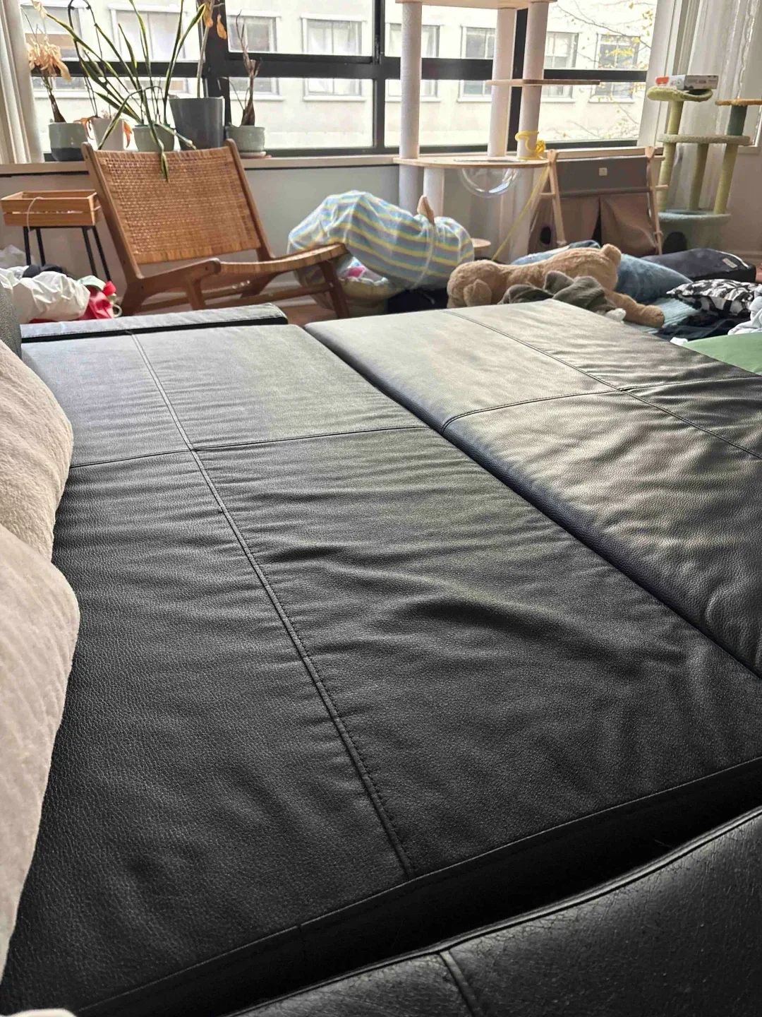 IKEA FRIHETEN Corner Sofa-bed, Bomstad Black image indicator(2)