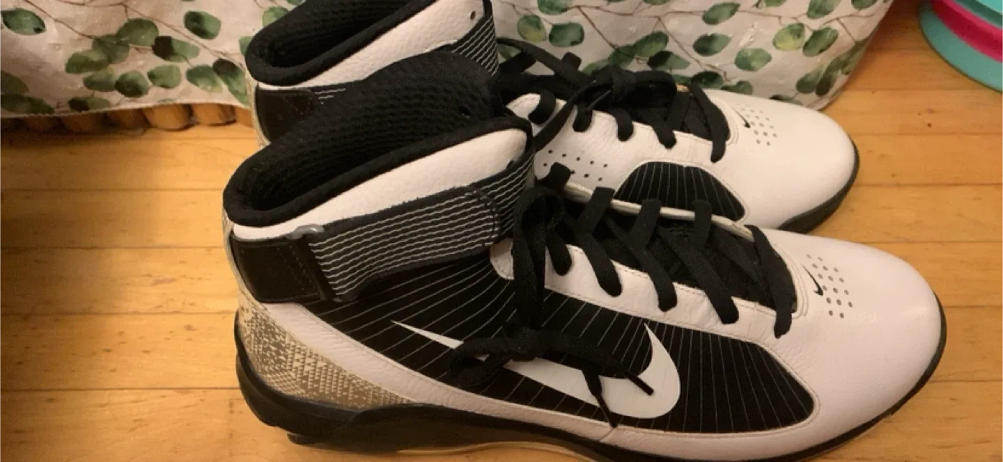 Nike Basketball Shoes, Size 13 image indicator(3)