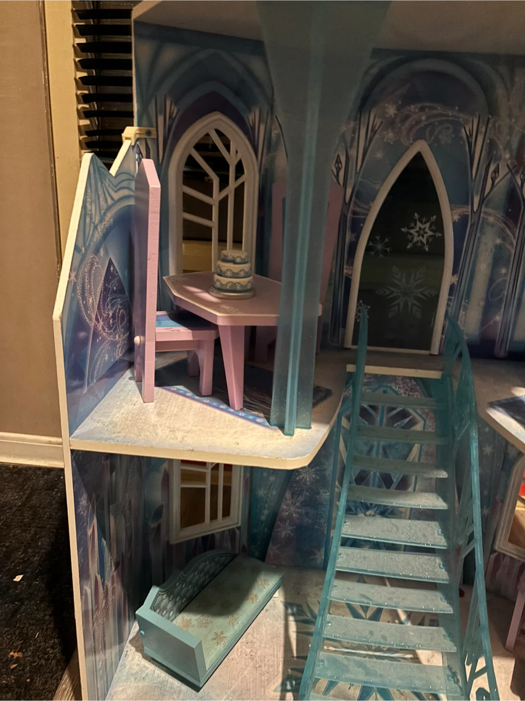 Disney Frozen Arendelle Castle Dollhouse - photo 5