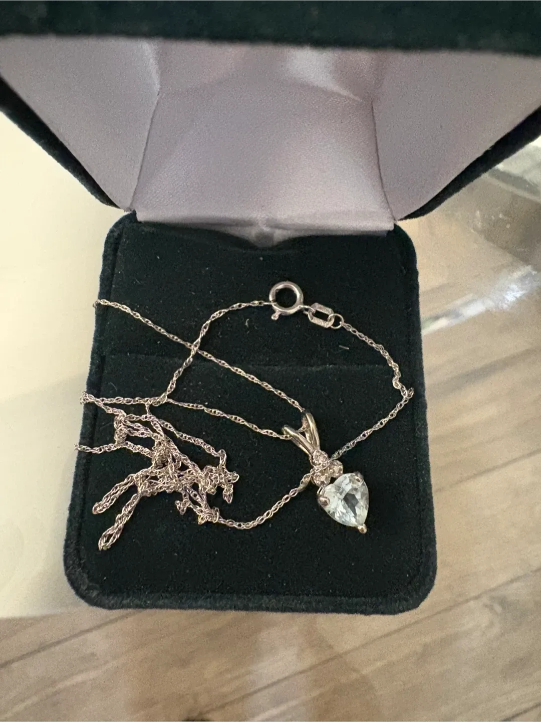 10k Heart  Necklace genuine Aqua image indicator(2)