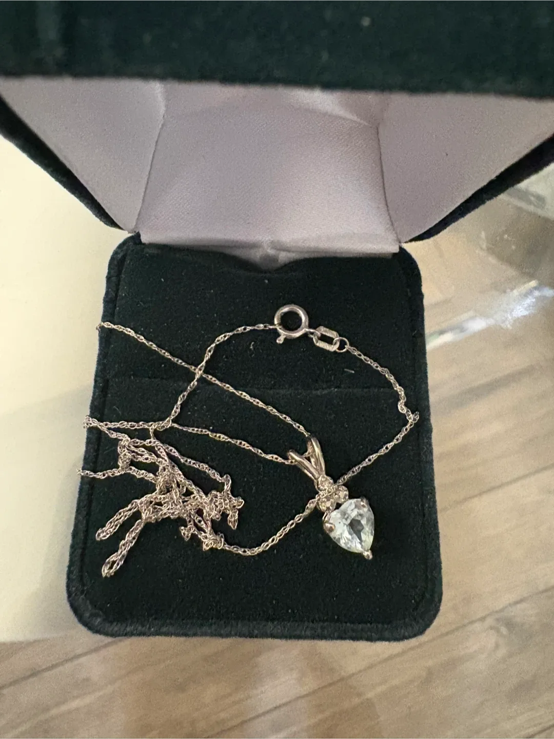 10k Heart  Necklace genuine Aqua image indicator(3)