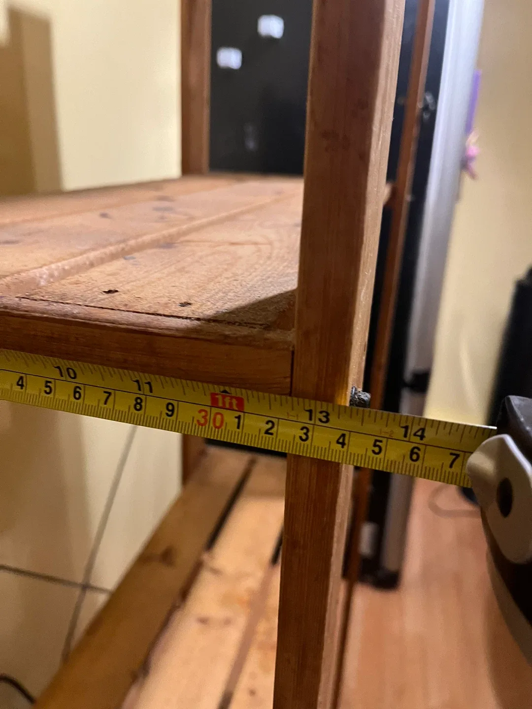 Wooden Shelf image indicator(4)