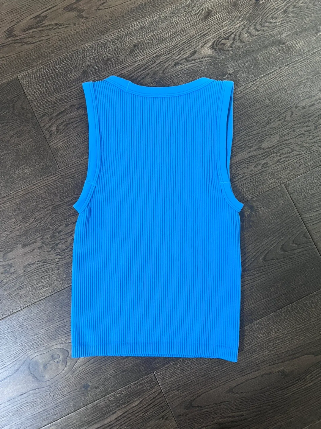 Aritzia Rib Seamless Crew Tank - Splash Blue 2XS image indicator(2)