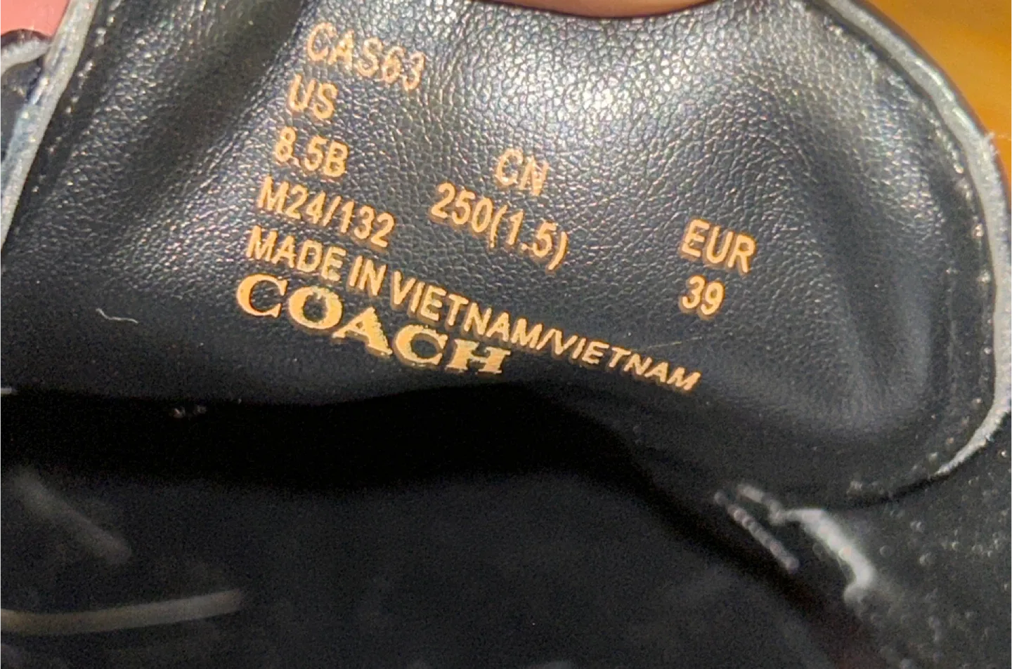 Coach Black Leather Dress Shoes - Size 8.5 image indicator(4)