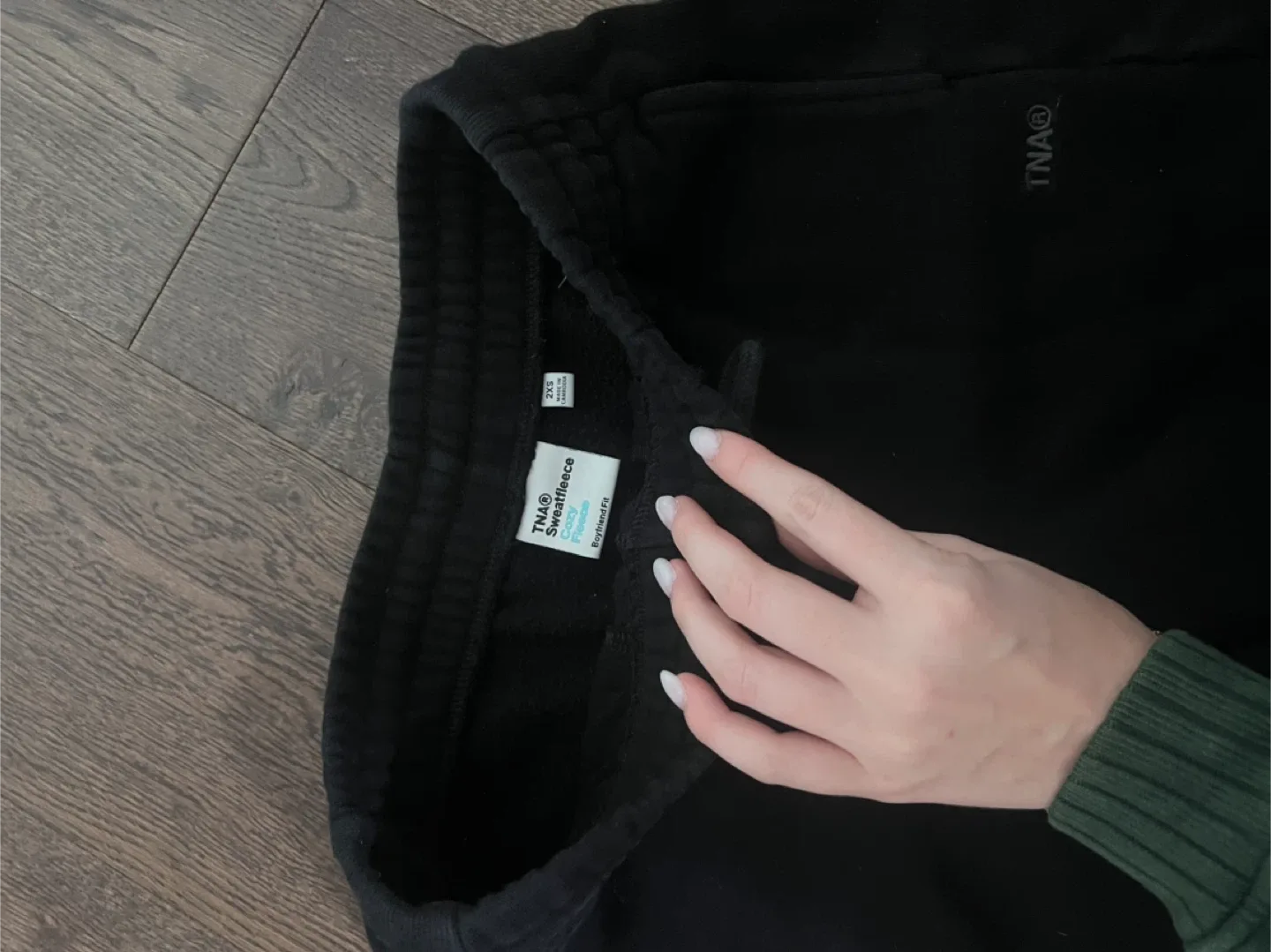 TNA Black Fleece Shorts - Size 2XS image indicator(2)