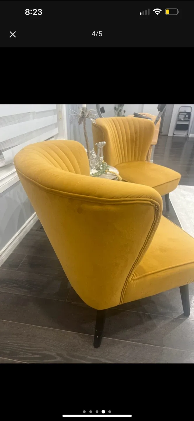 Set of 2 Accent Chairs - Mustard Yellow image indicator(4)