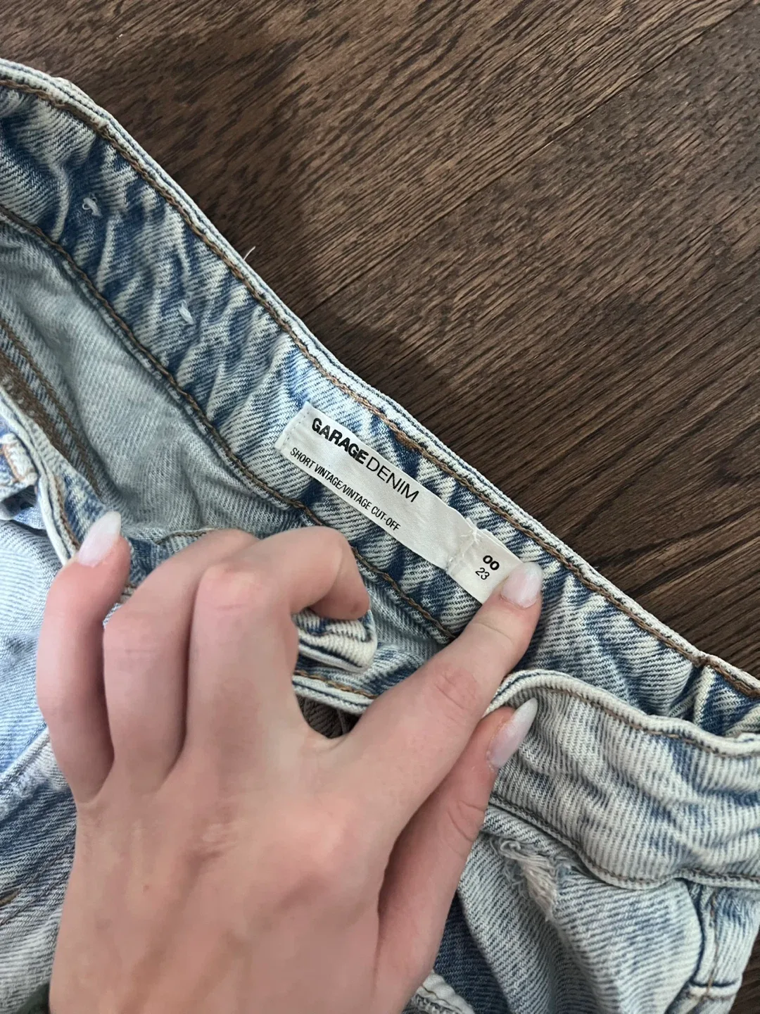 Garage Denim Shorts - Size 00 image indicator(2)