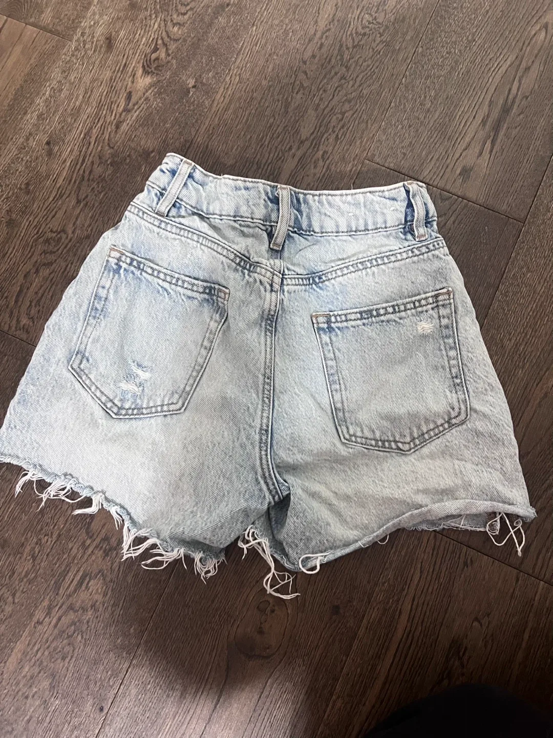 Garage Denim Shorts - Size 00 image indicator(3)
