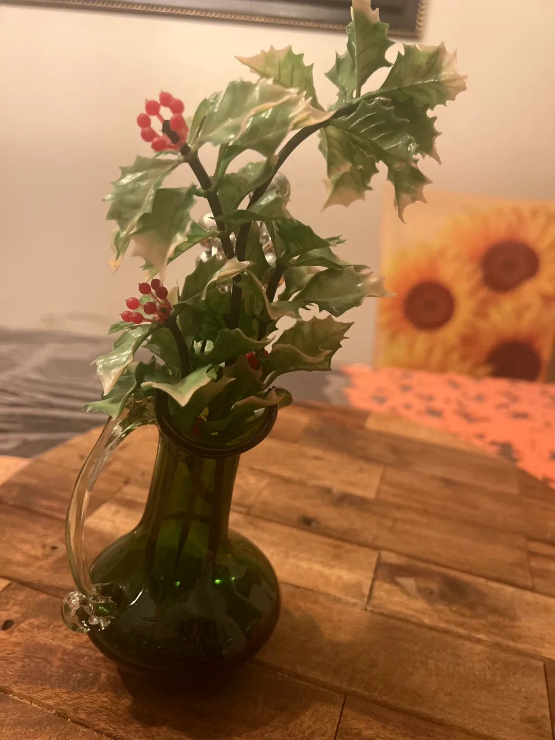 Green Glass Vase with Holly image indicator(2)