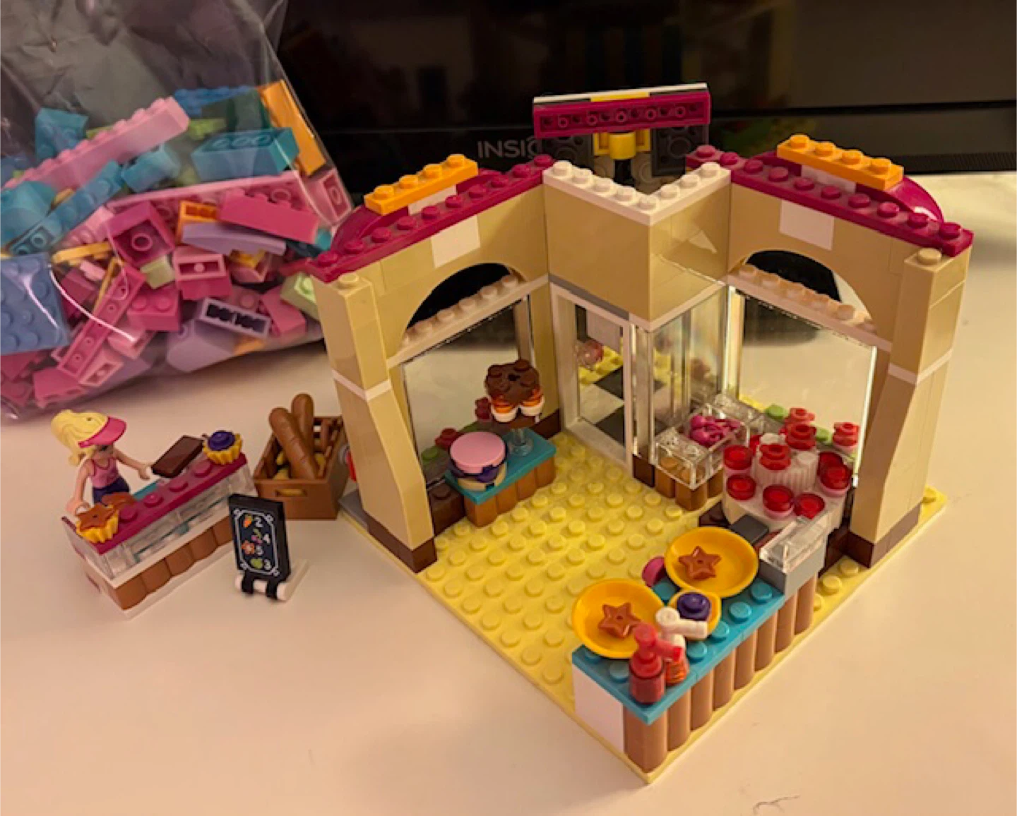 🤩Lego Friends 41006 Downtown Bakery - photo 3