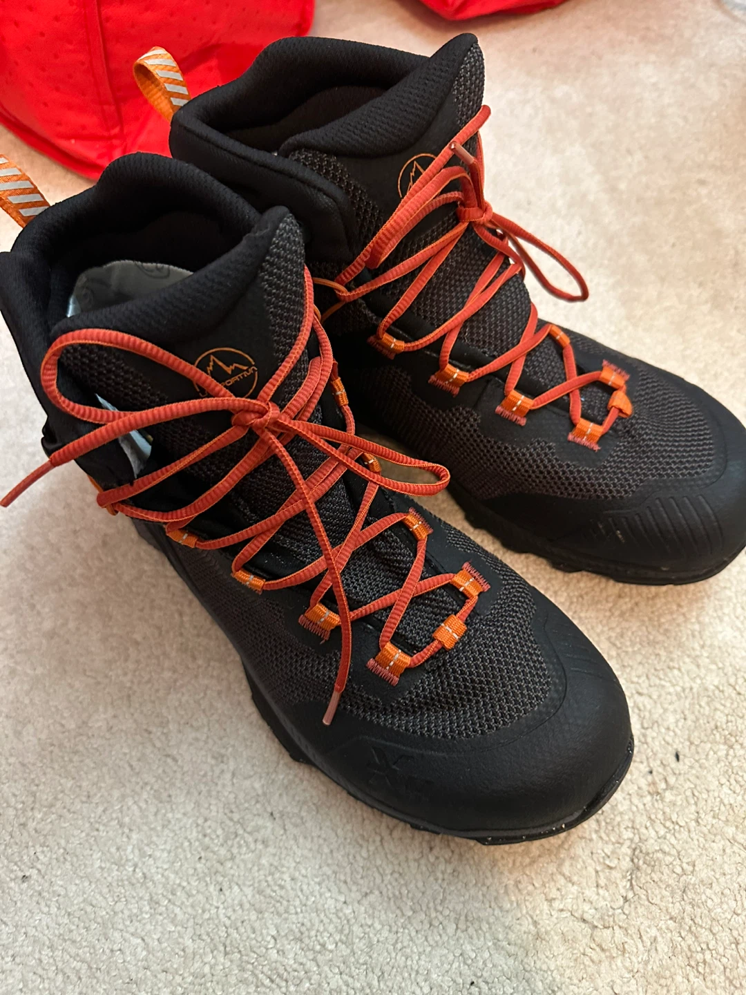 La Sportiva Ultra Raptor II Mid GTX Hiking Boots - Black