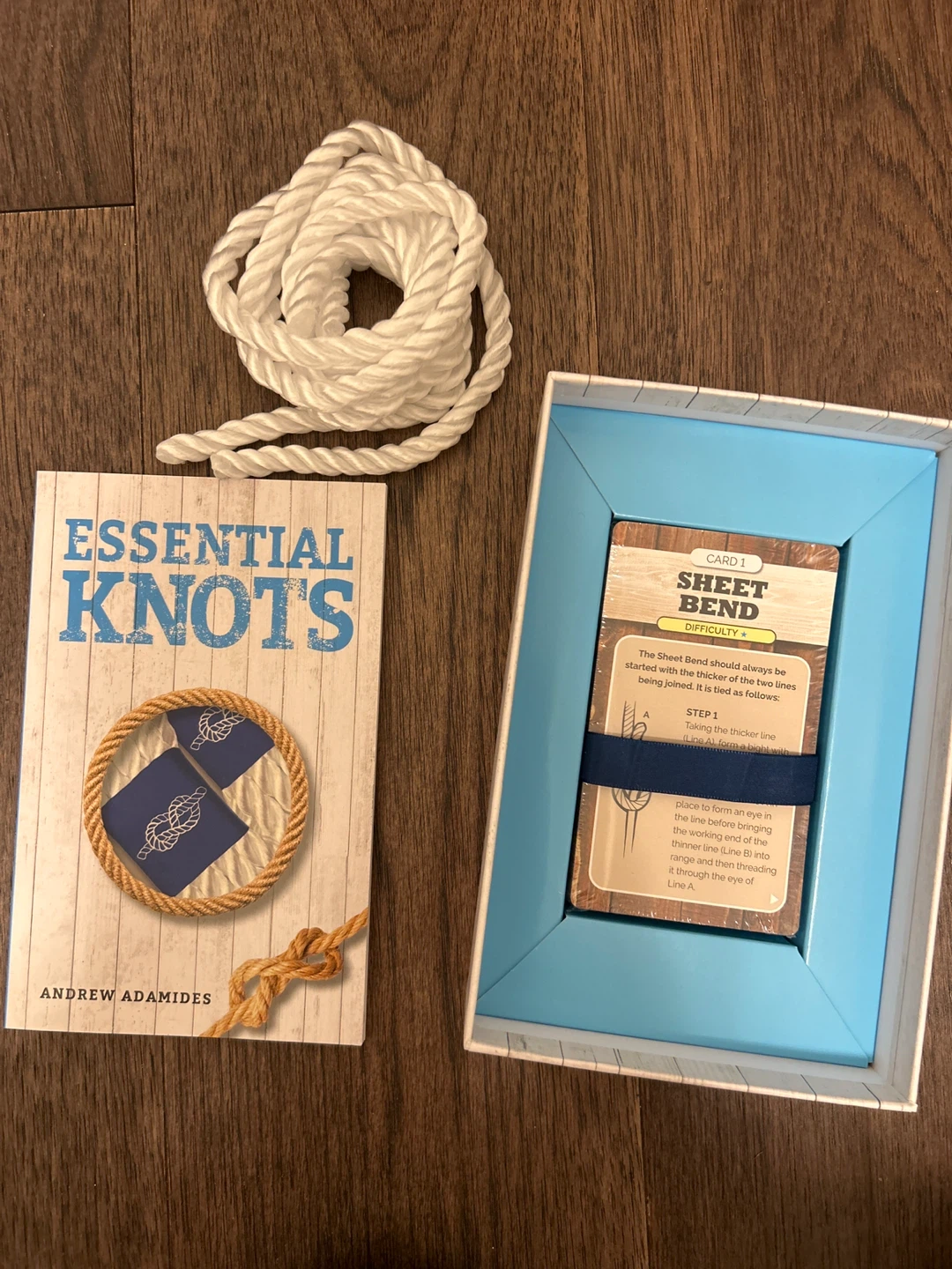 Essential Knots Kit by Andrew Adamides - photo 3