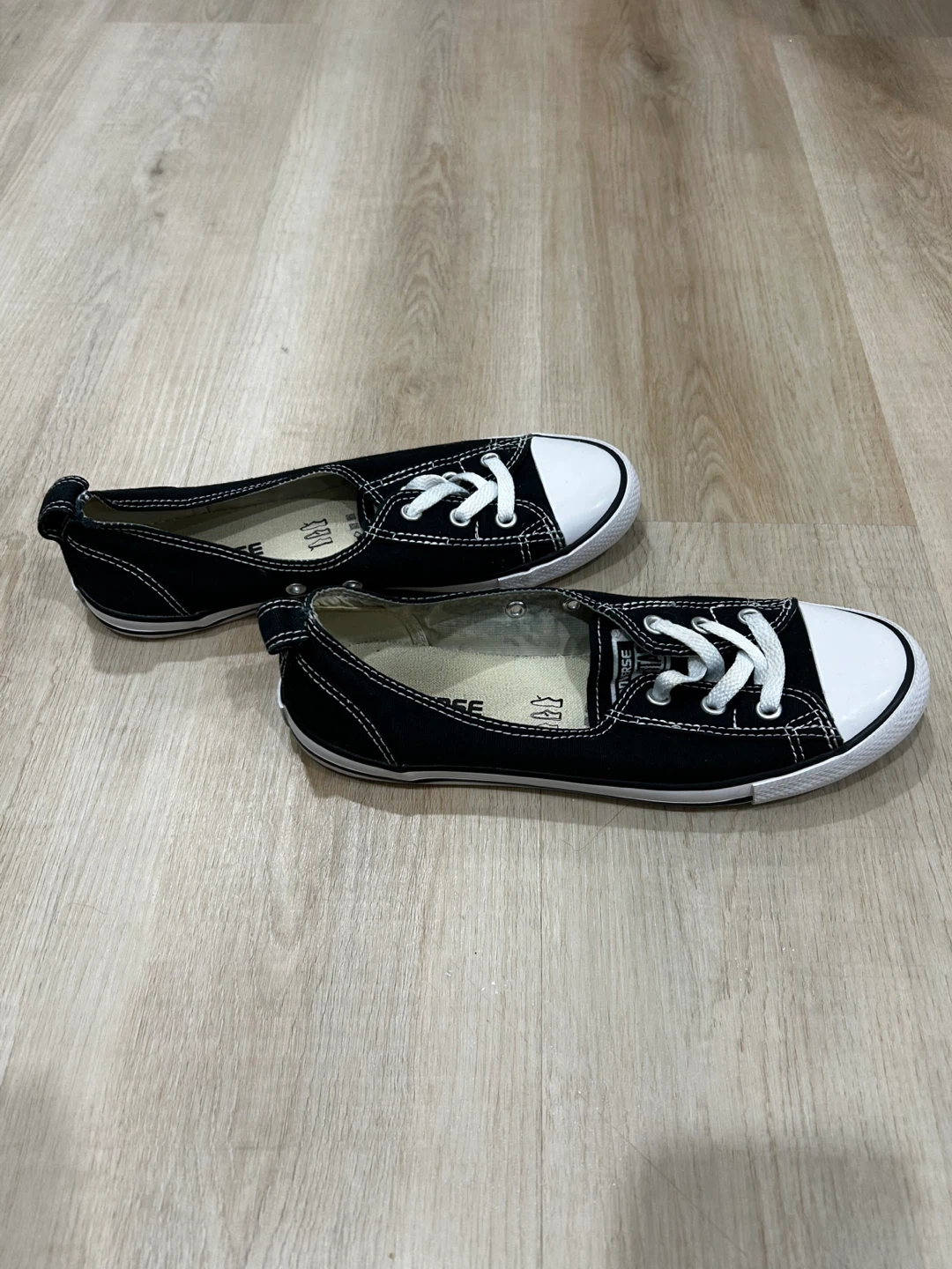 Converse Ballet Lace Shoes - Size 7.5