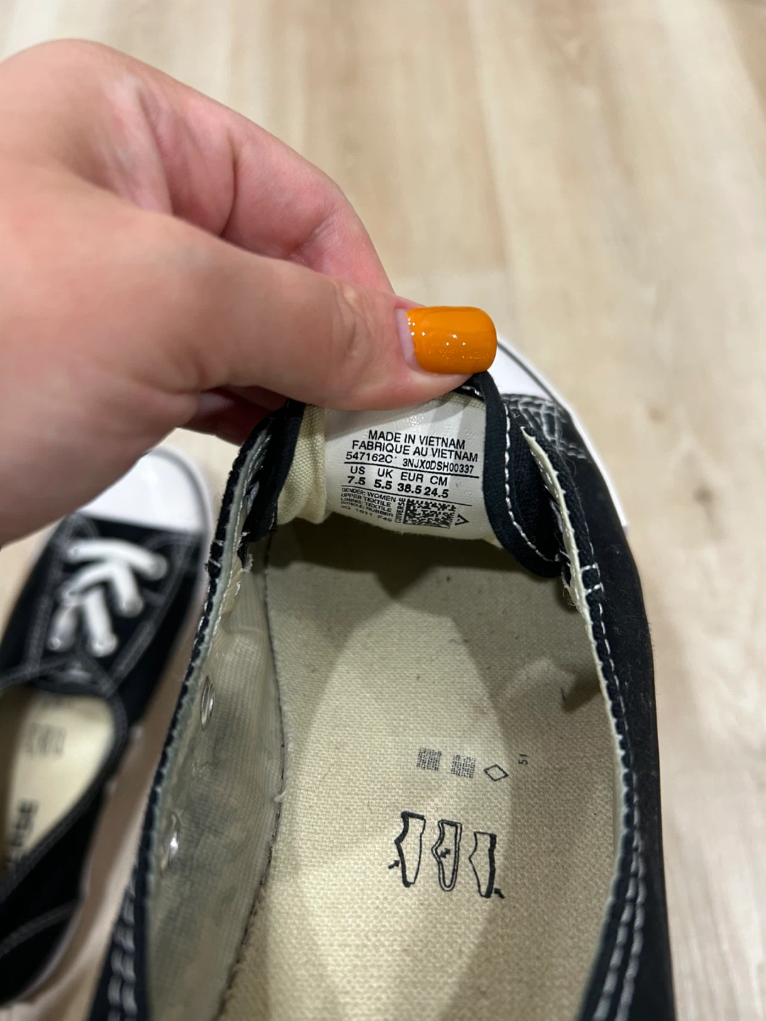 Converse Ballet Lace Shoes - Size 7.5 - photo 2