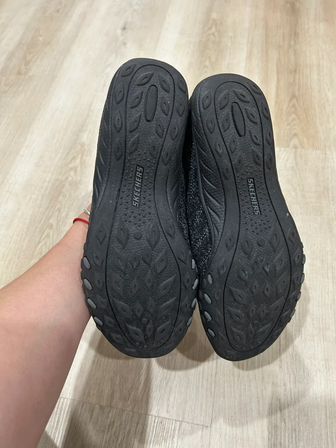 Skechers Relaxed Fit Memory Foam Shoes image indicator(4)