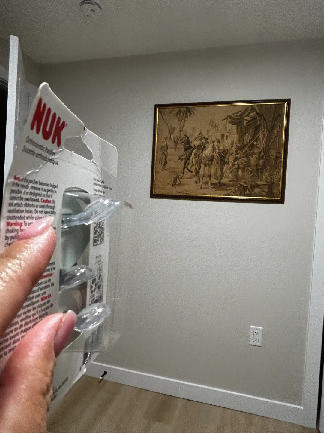 NUK Orthodontic Pacifier (0-6m) & Disney Baby Onesie (0-3m) image indicator(4)