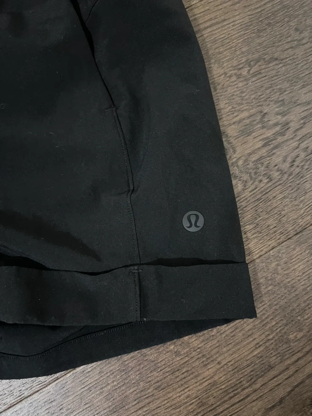 Lululemon Black Running Shorts image indicator(2)