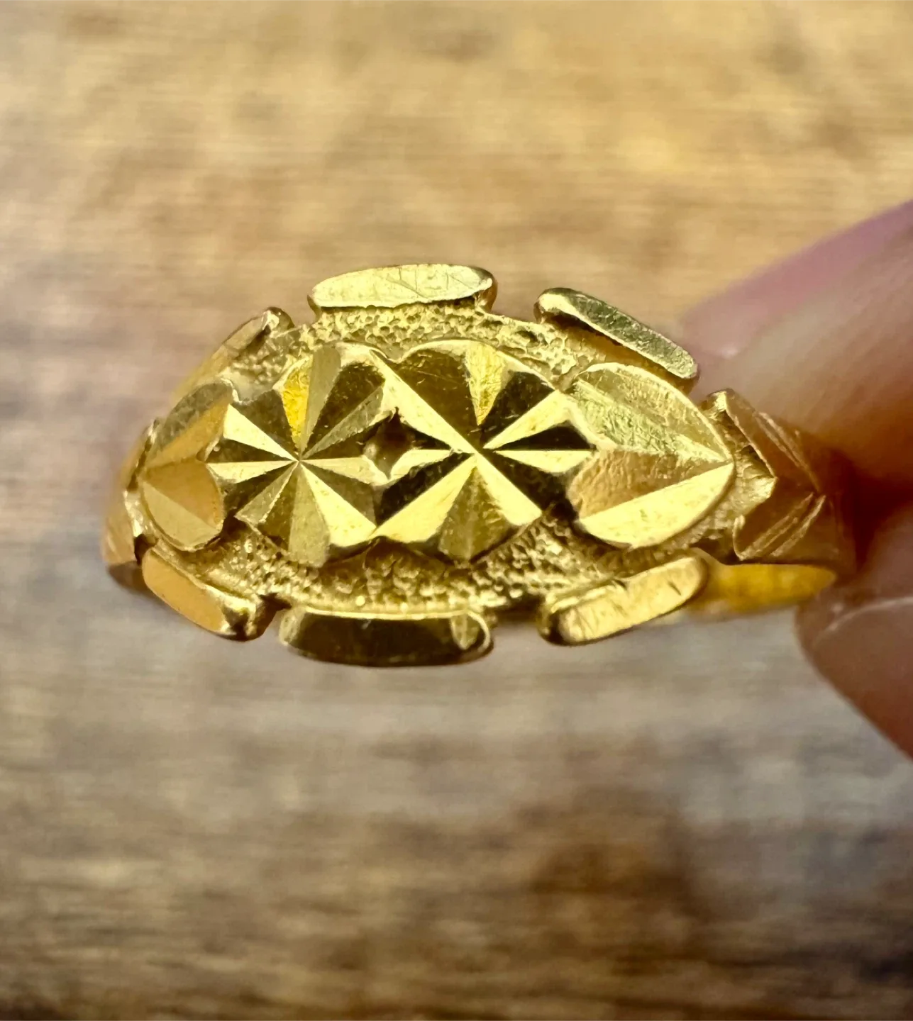 Gold Ring image indicator(2)