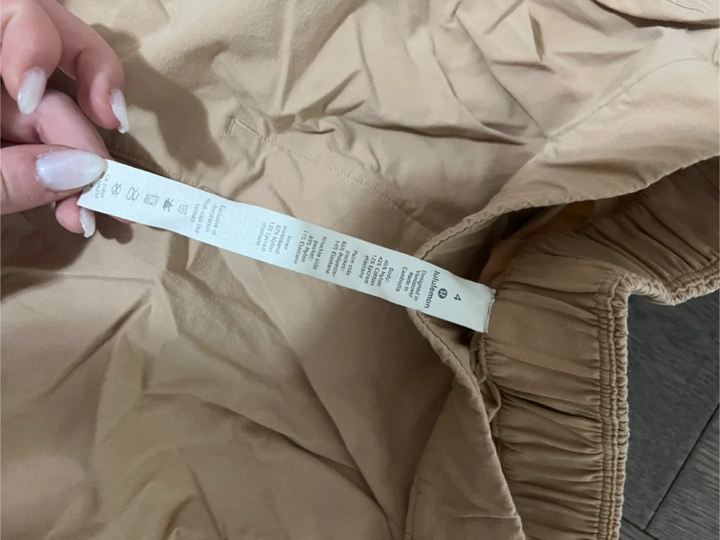 Lululemon Pants Size 4 image indicator(2)