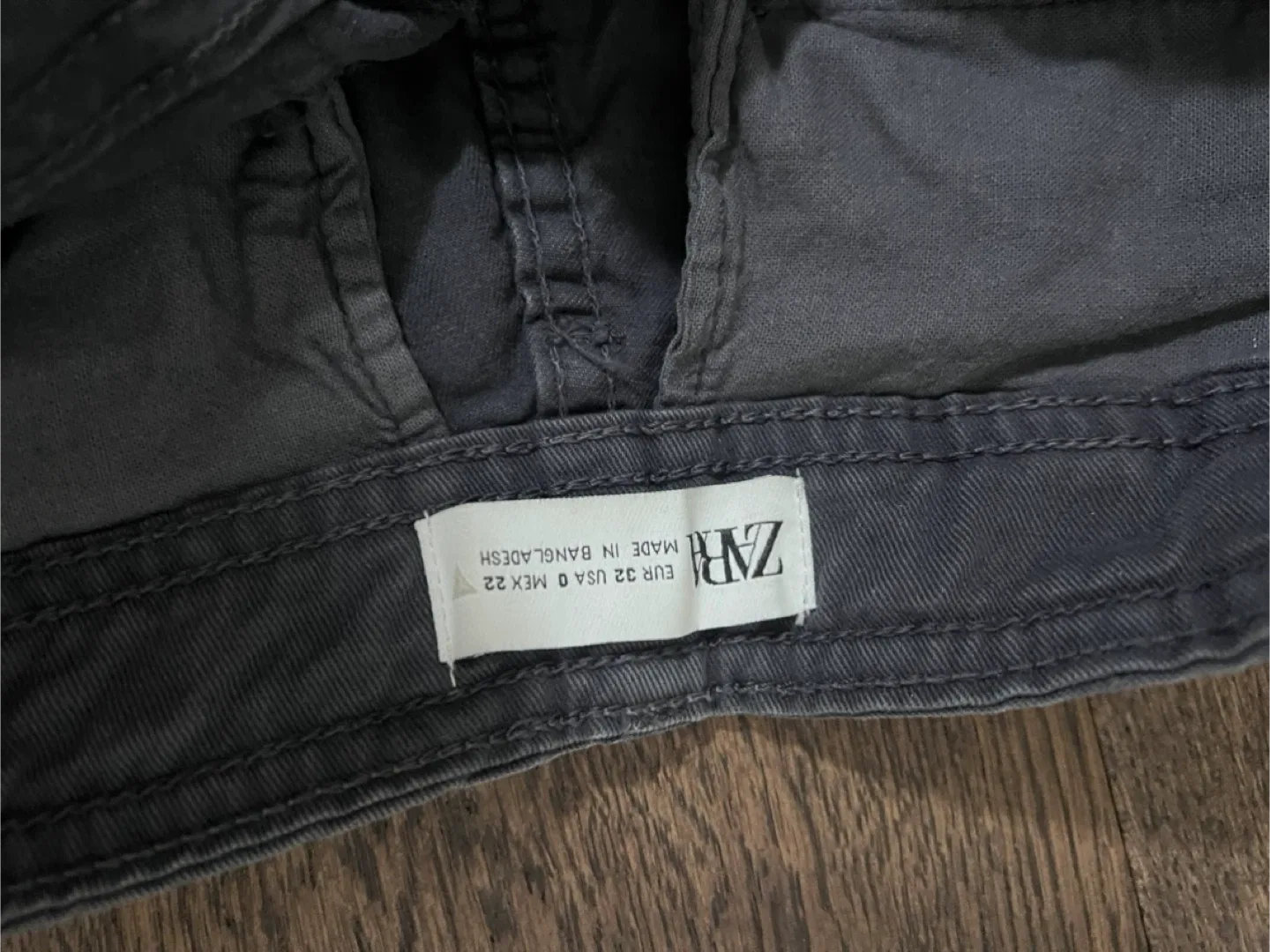 Zara Cargo Pants - Size 0 image indicator(2)