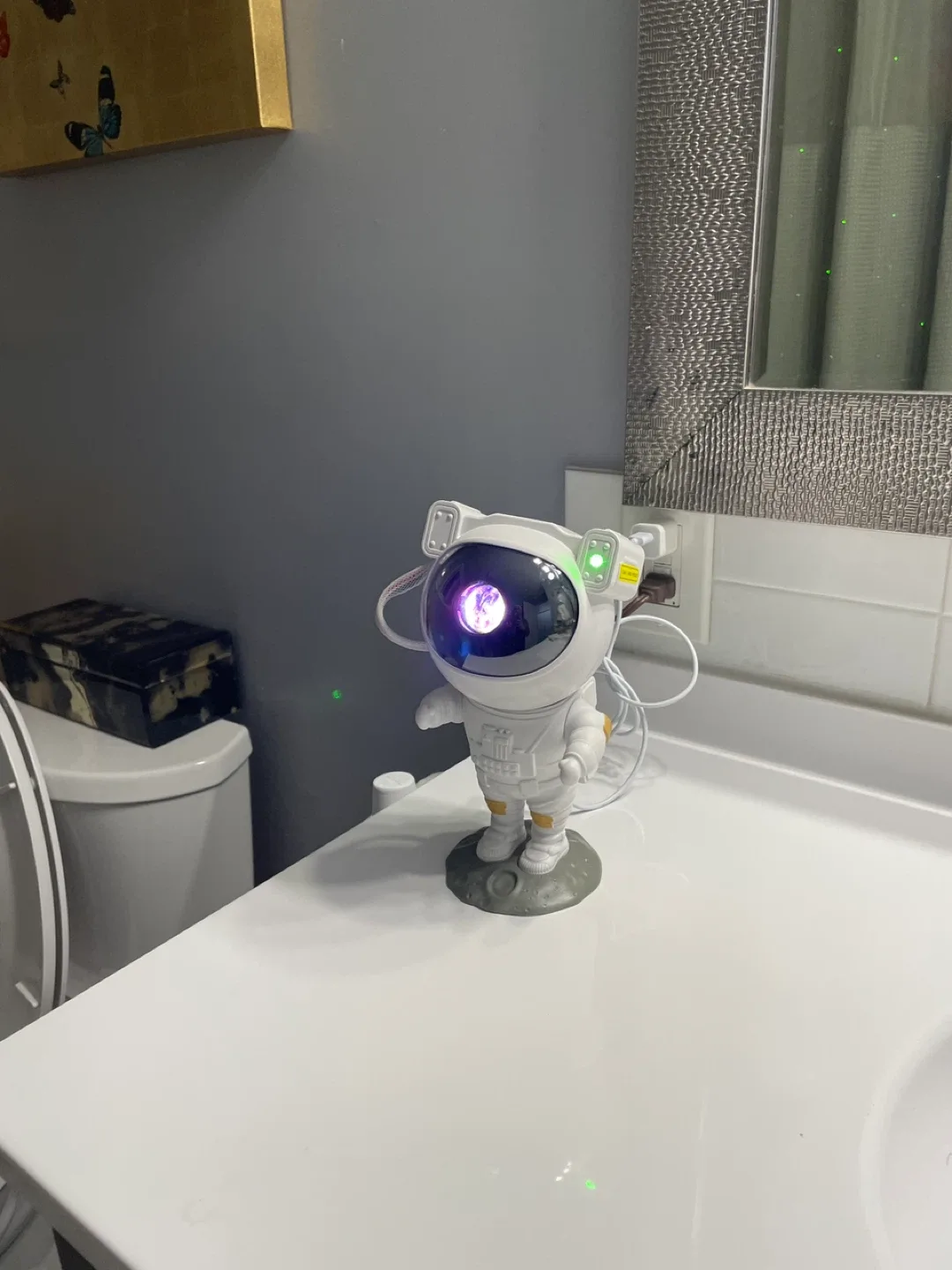 Astronaut Galaxy Projector Night Light with Remote image indicator(4)