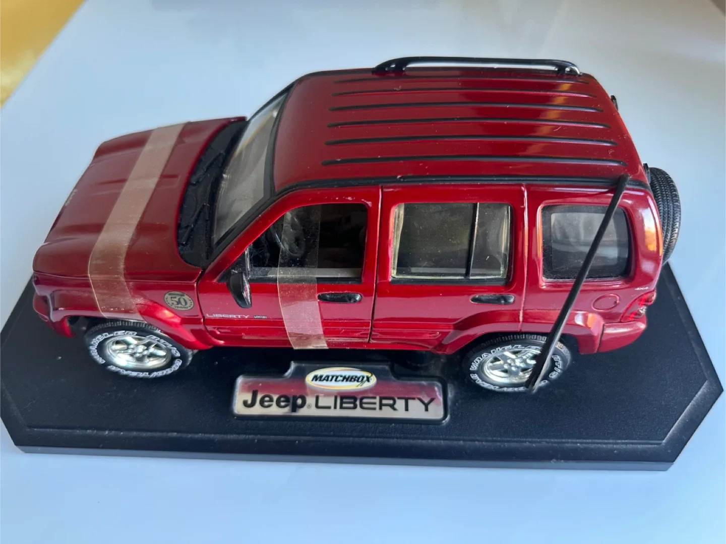 Matchbox Jeep Liberty Diecast Car image indicator(4)