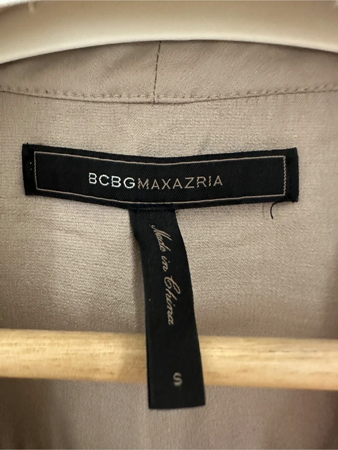BCBGMAXAZRIA Beige Dress - Size S image indicator(2)