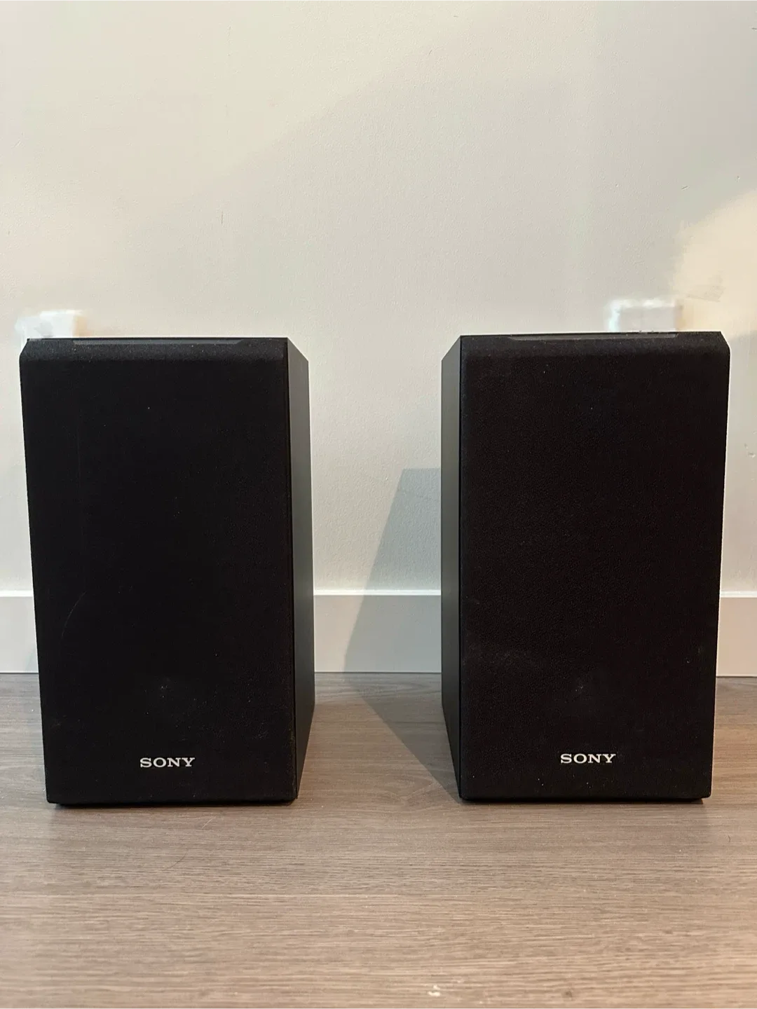 Sony 9-Piece Home Theater System w/ Wires & Remote image indicator(5)