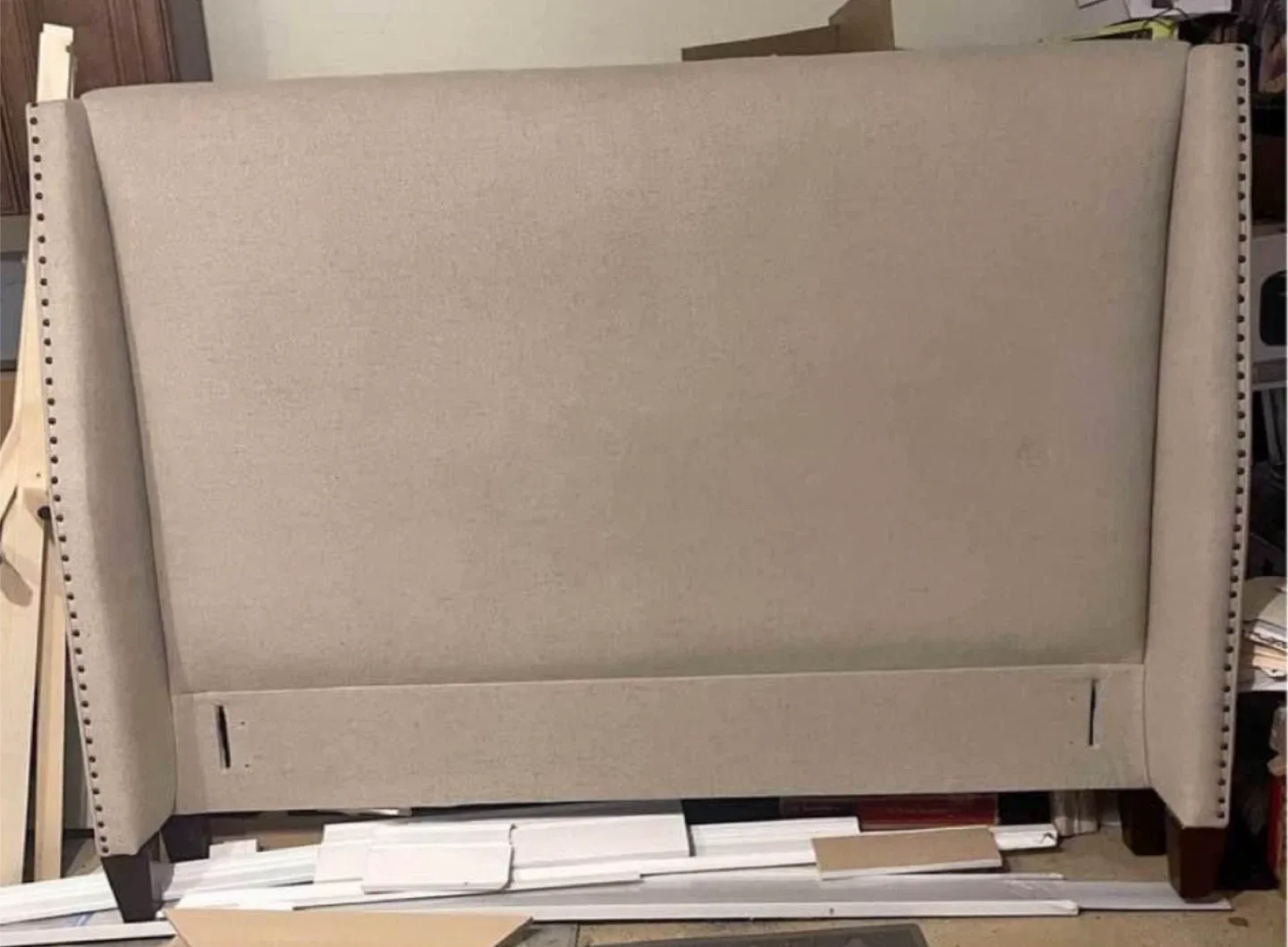 Upholstered Nailhead Wingback Headboard image indicator(3)