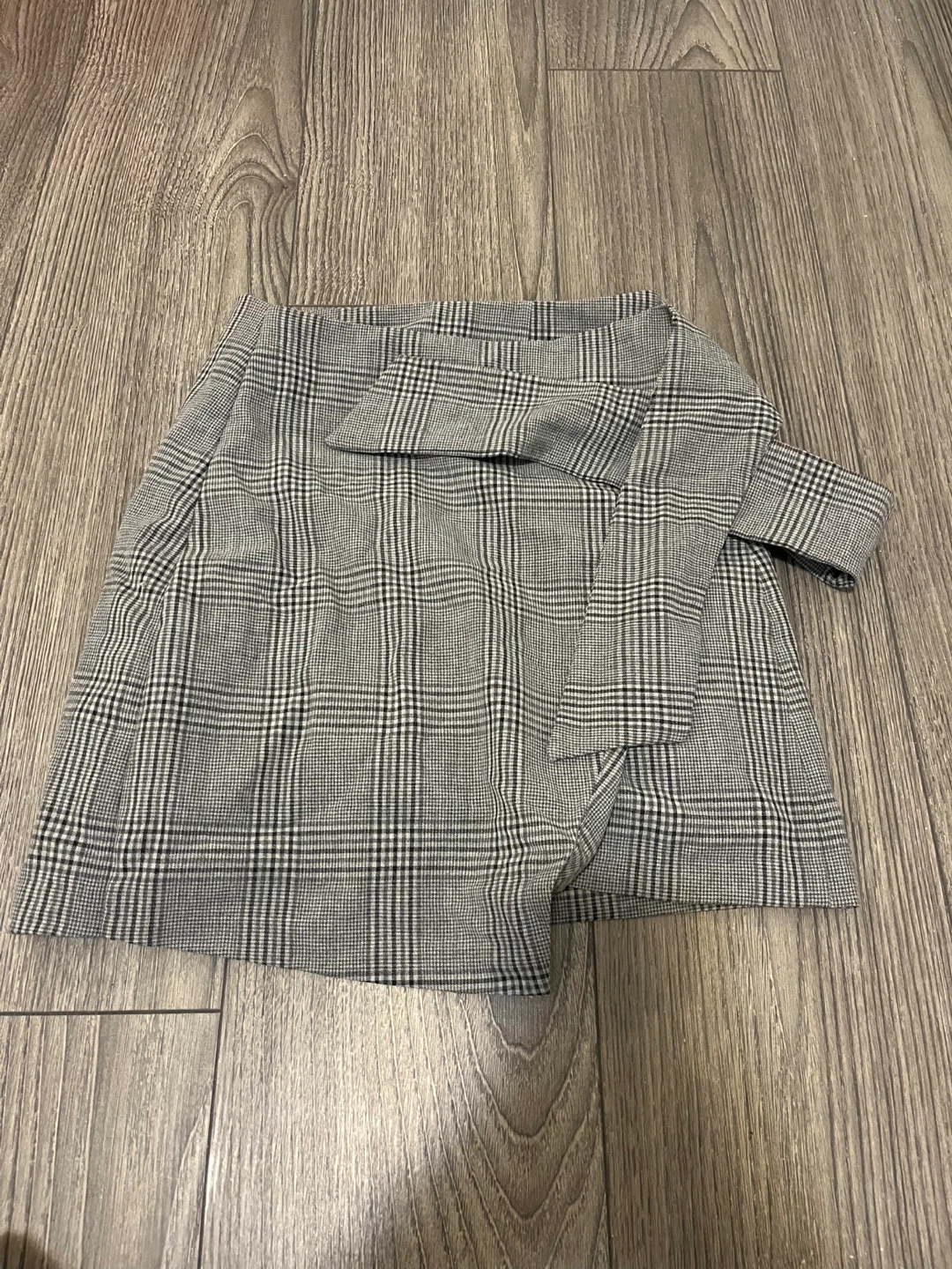 Wilfred Grey Plaid Skirt - Size 4